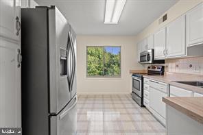 LEISURE WORLD - Residential