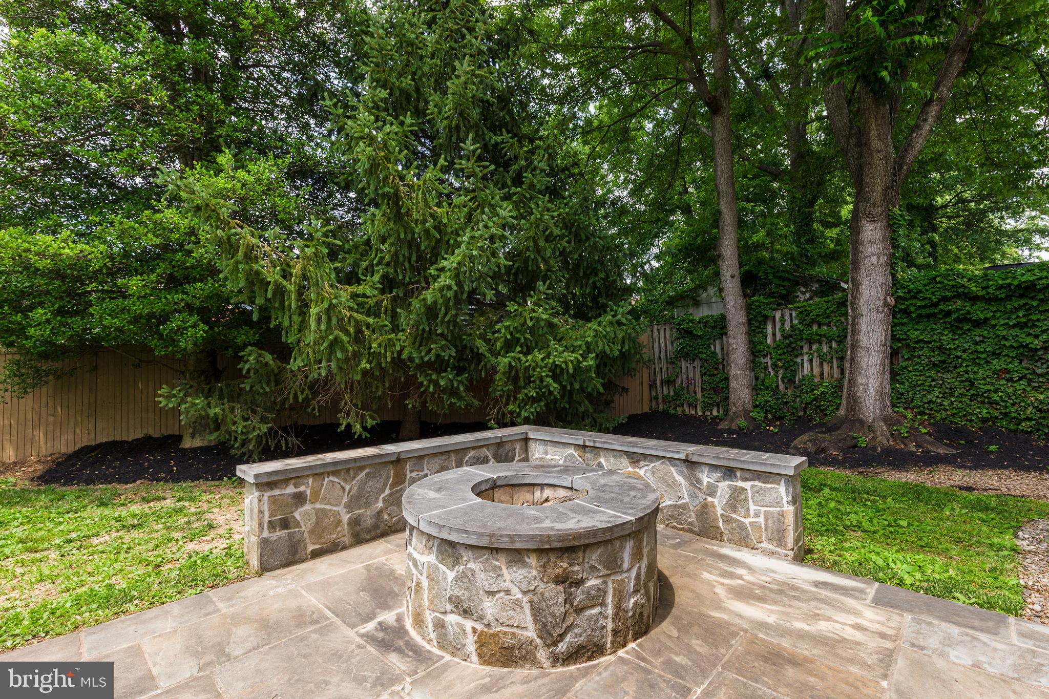 HIGHLAND STONE - Residential