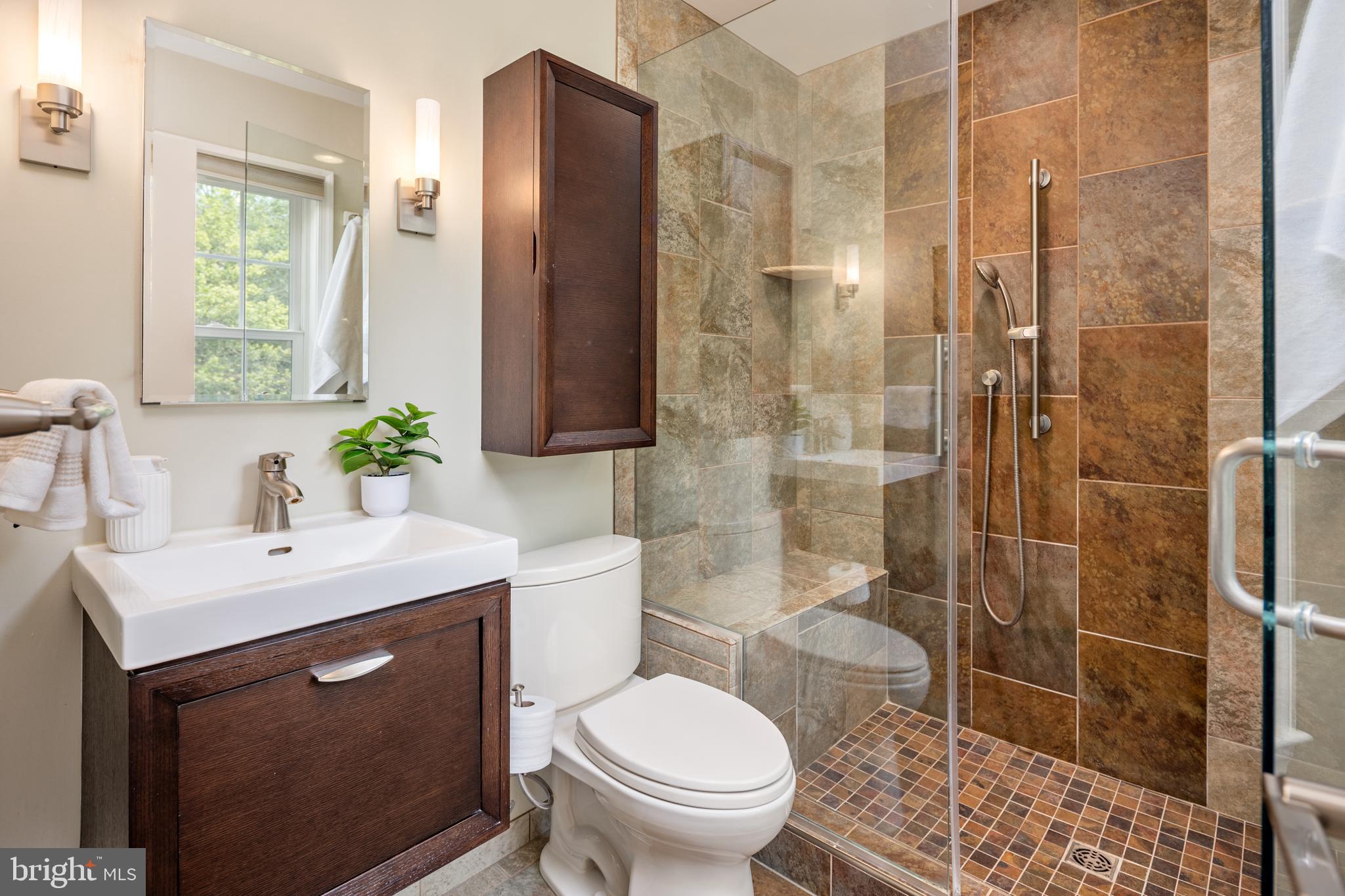 HIGHLAND STONE - Residential