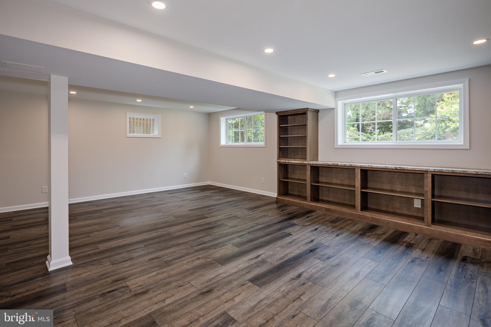 HIGHLAND STONE - Residential
