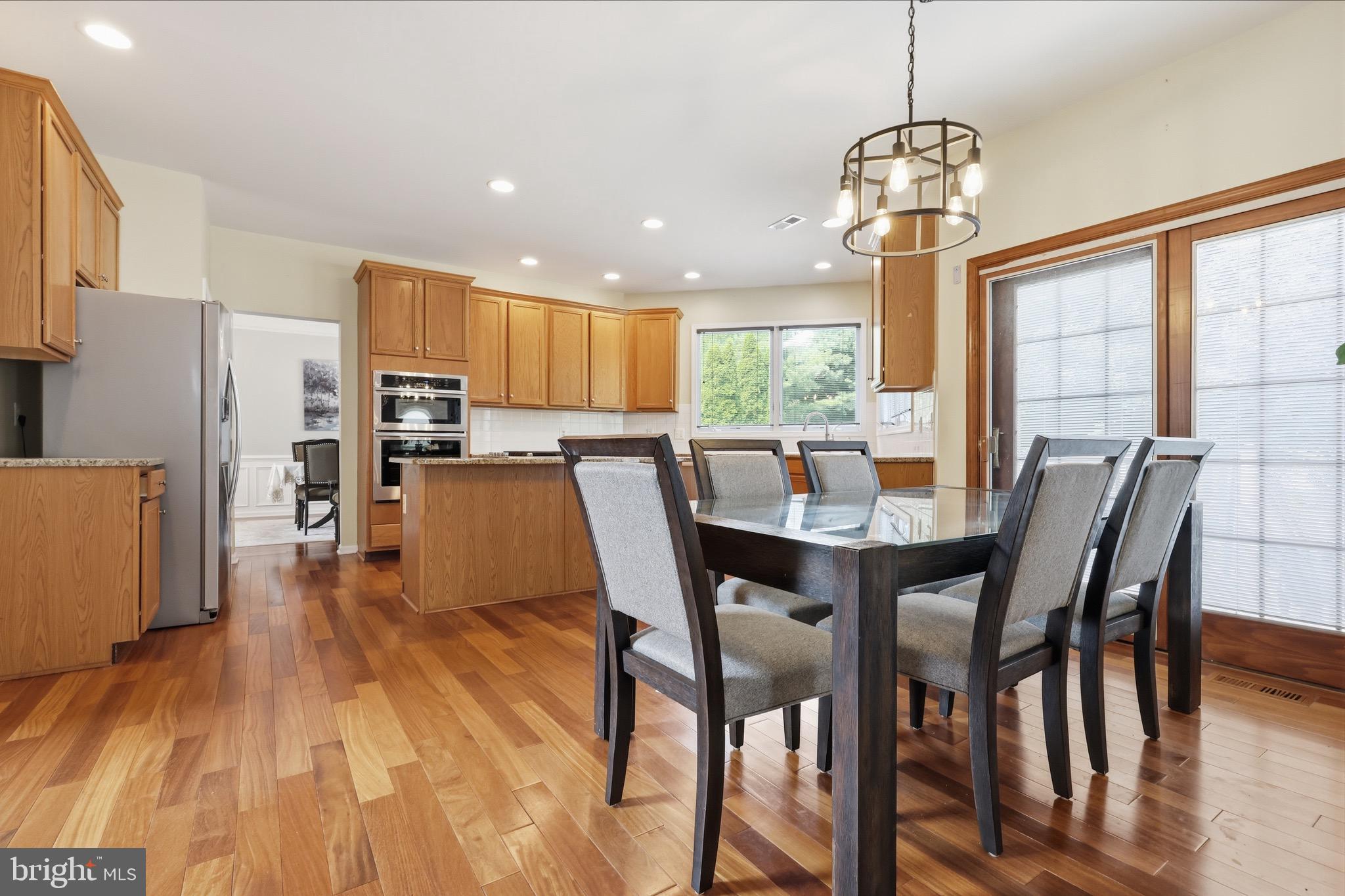 BRIDLE ESTATES - Residential