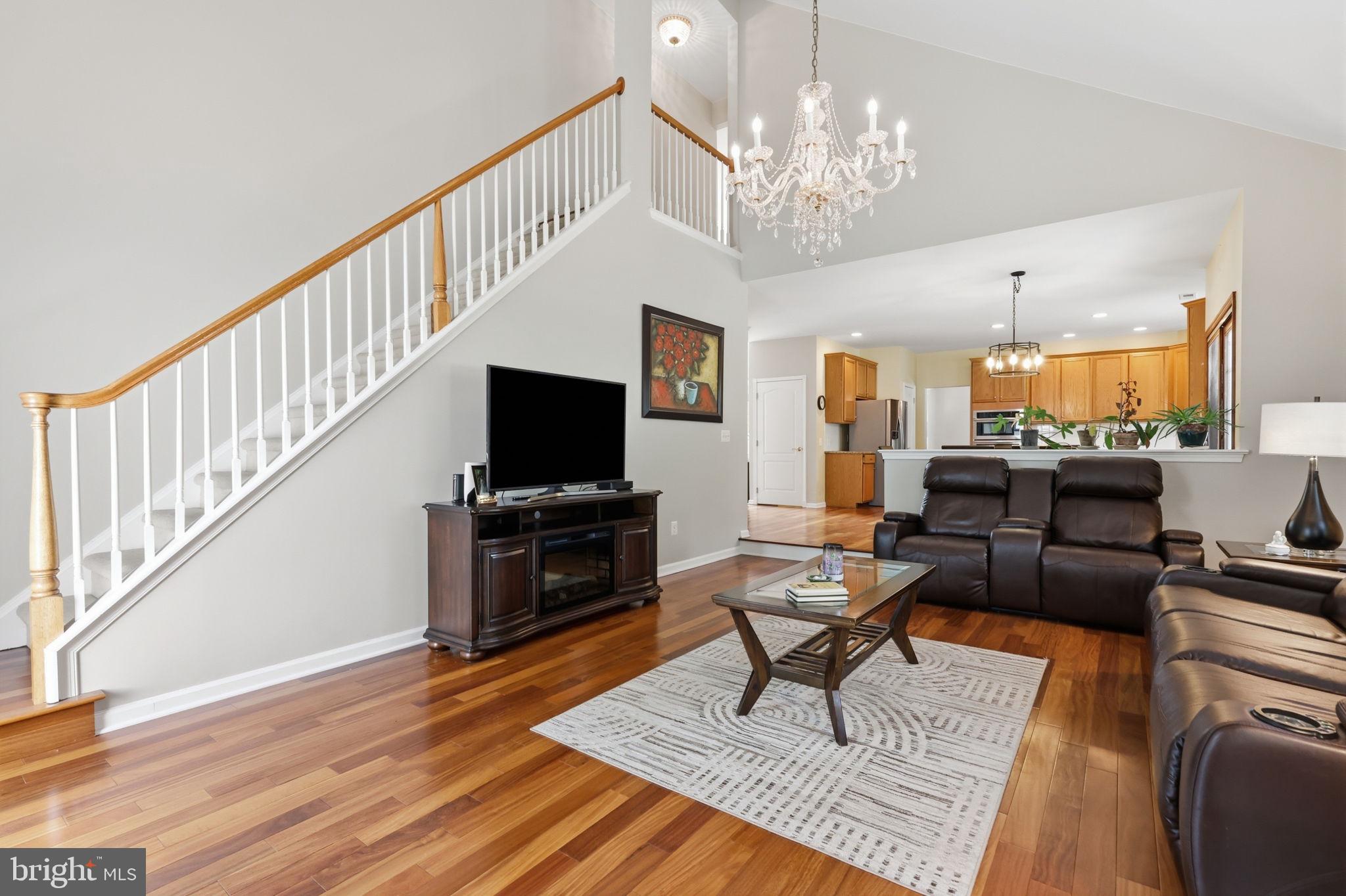 BRIDLE ESTATES - Residential