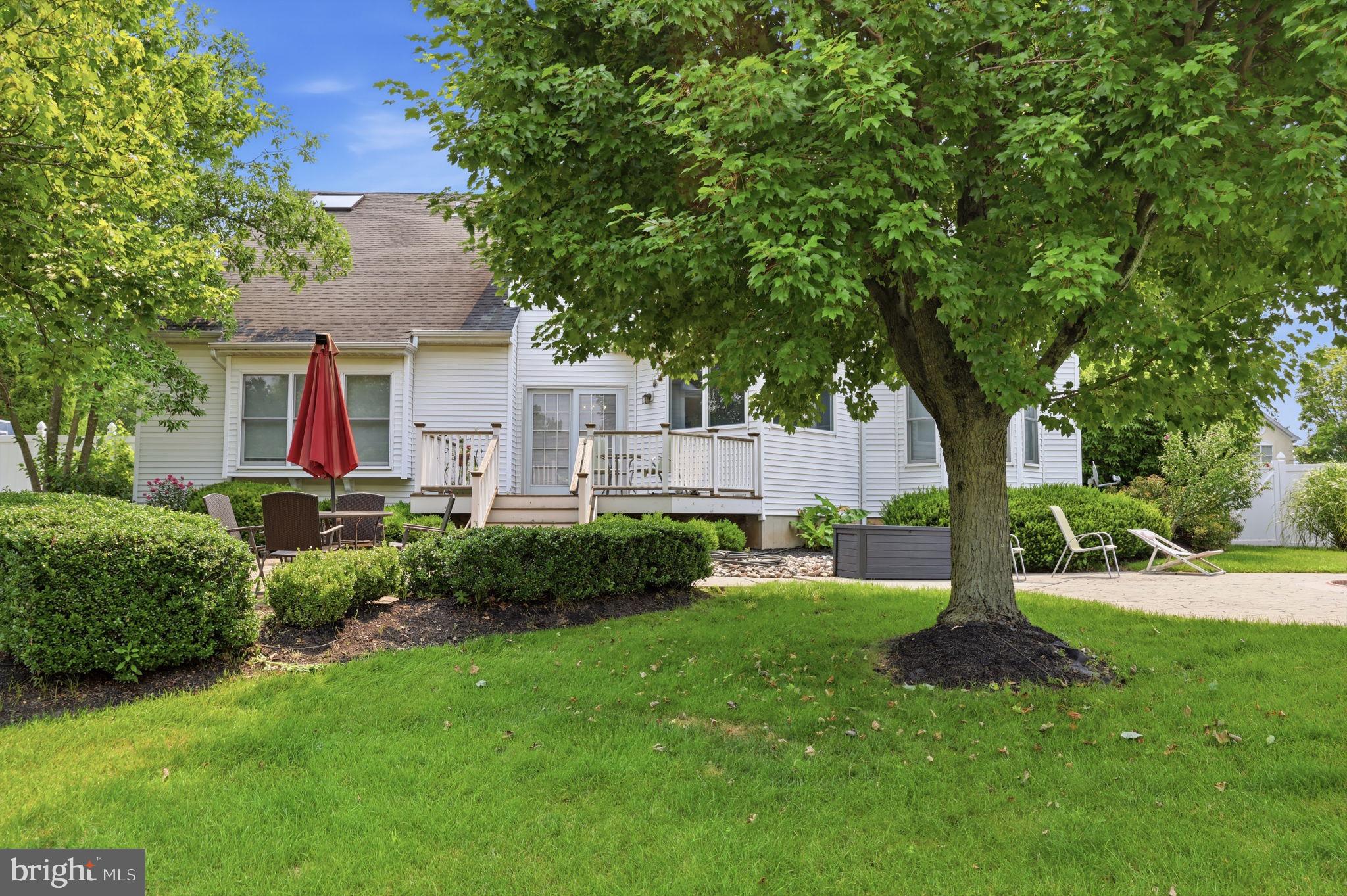 BRIDLE ESTATES - Residential