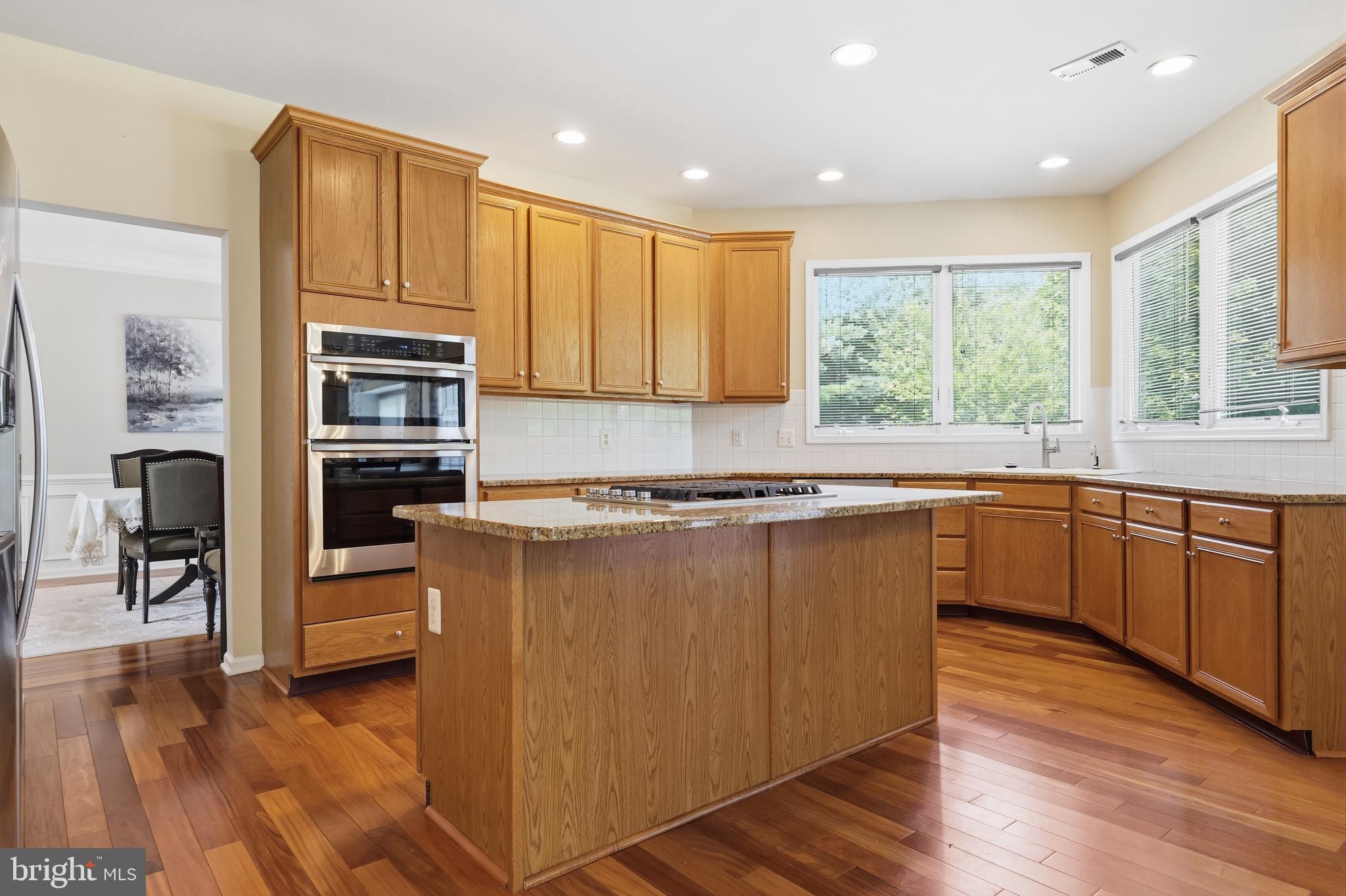 BRIDLE ESTATES - Residential