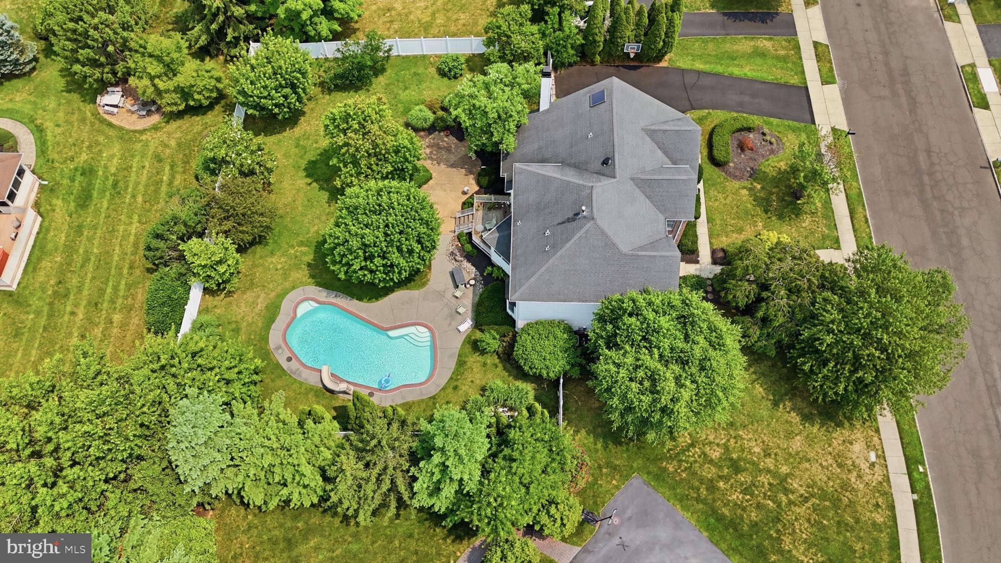 BRIDLE ESTATES - Residential