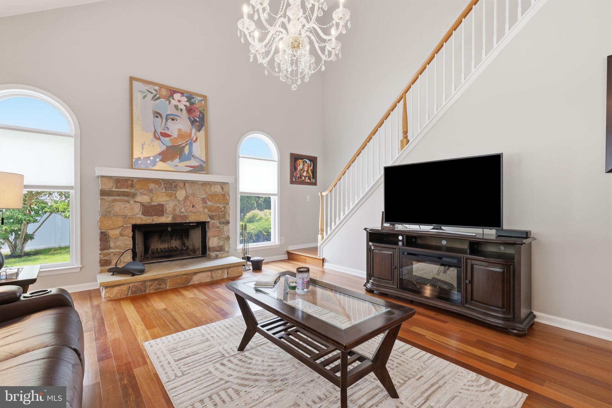 BRIDLE ESTATES - Residential