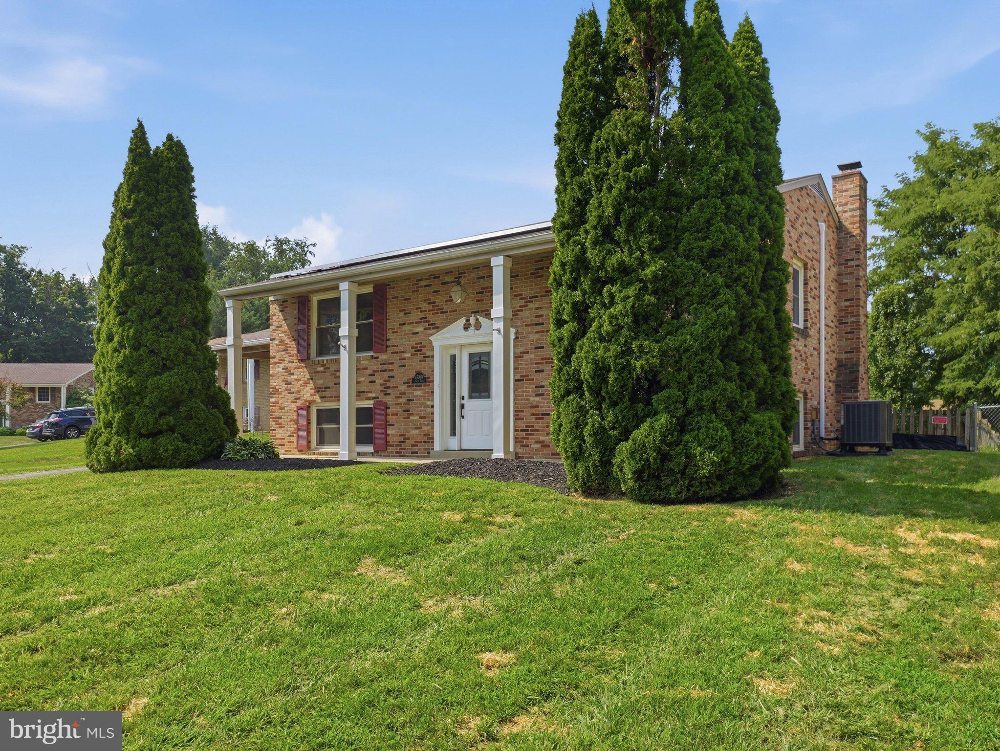 WOODMOOR - Residential