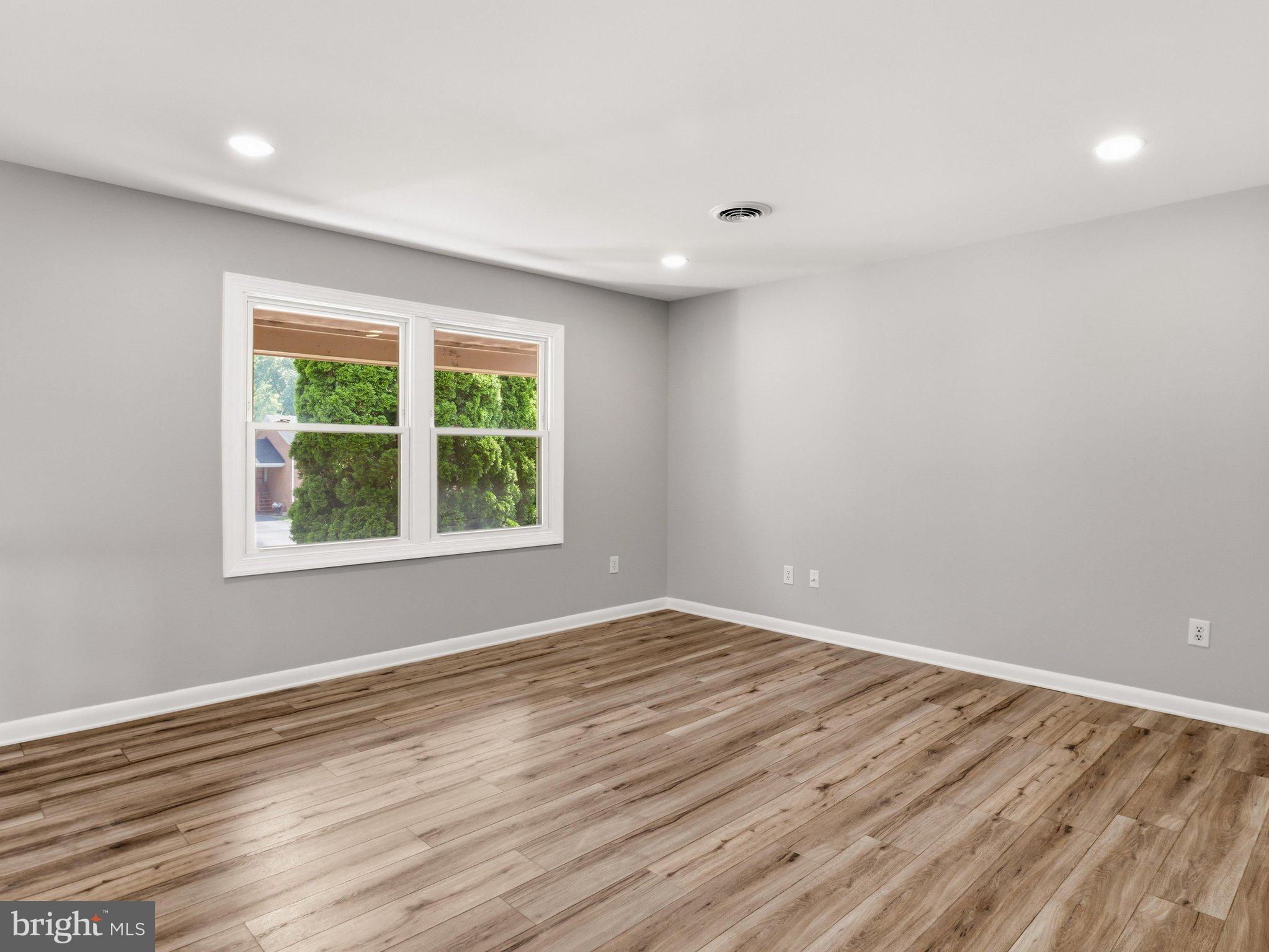 WOODMOOR - Residential