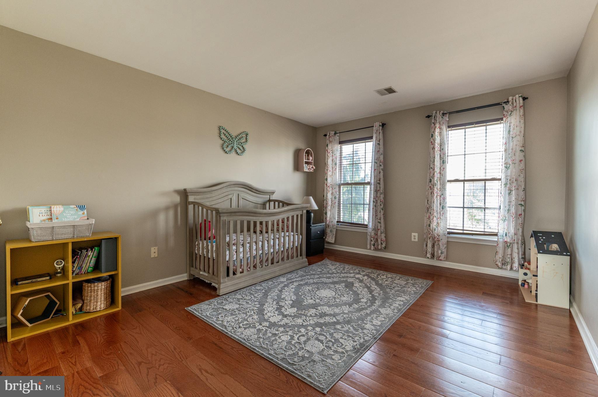 FOX RUN ESTATES - Residential