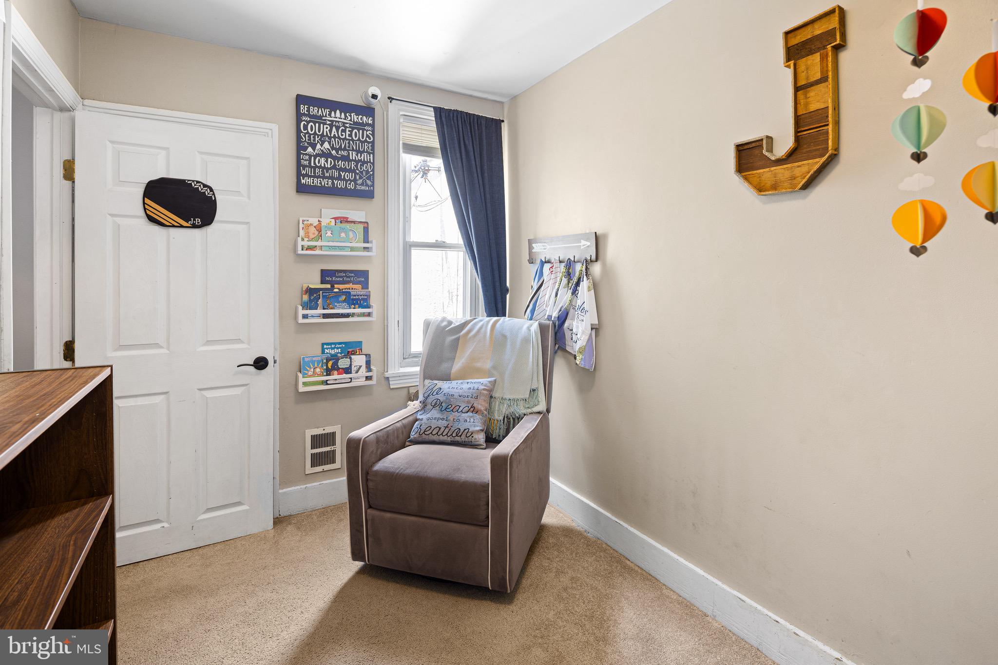 FAIRMOUNT - Residential