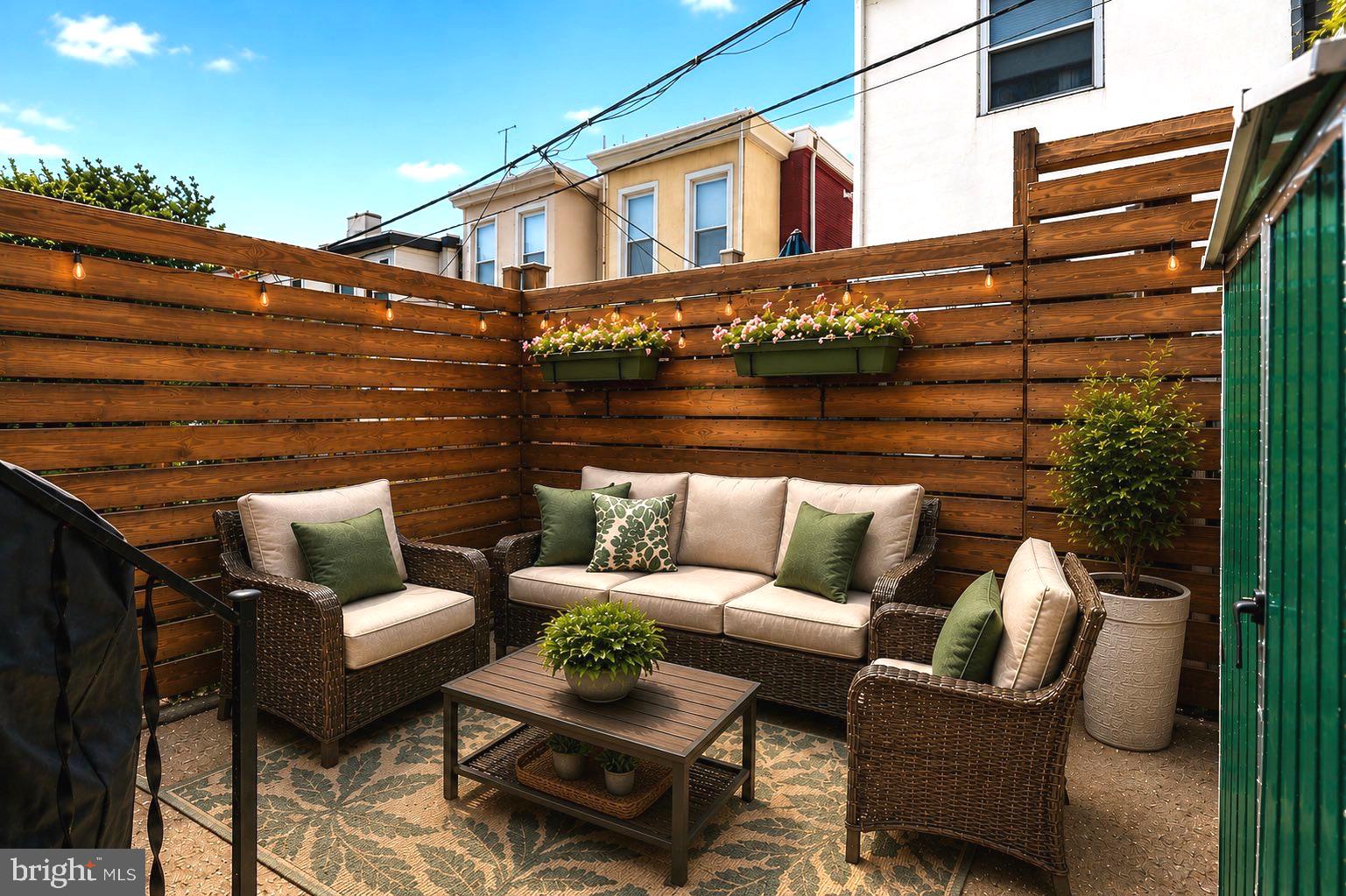 FAIRMOUNT - Residential