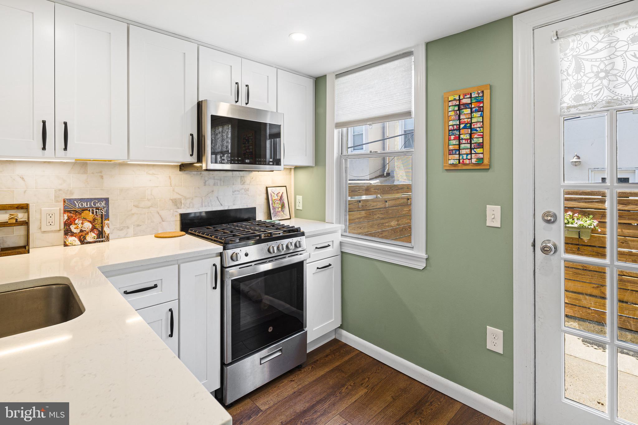 FAIRMOUNT - Residential