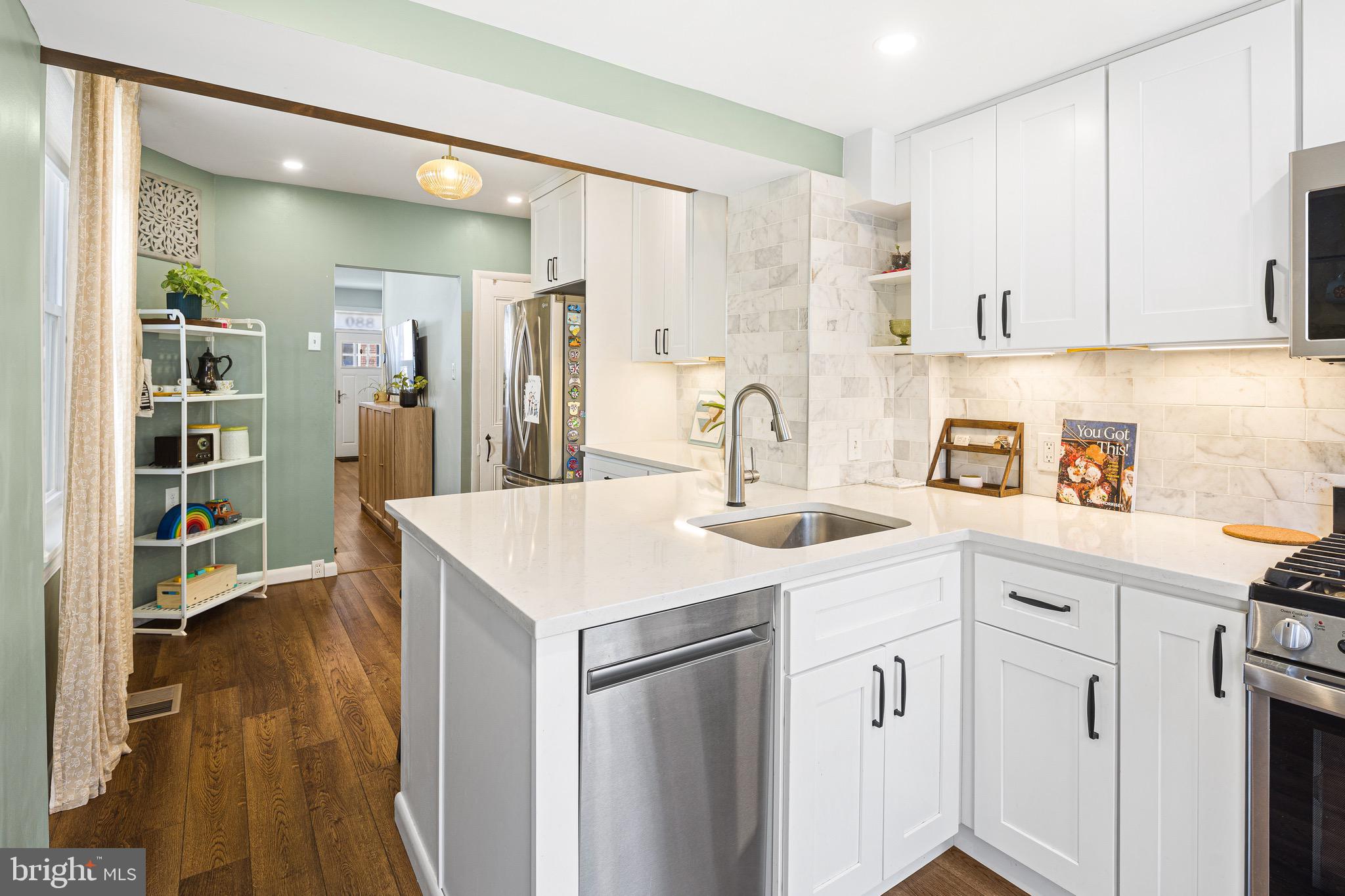 FAIRMOUNT - Residential