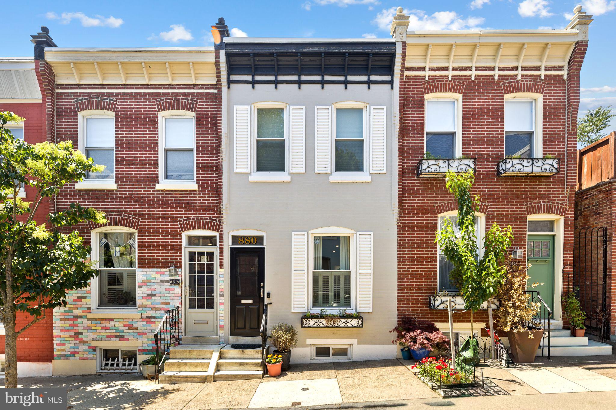 FAIRMOUNT - Residential