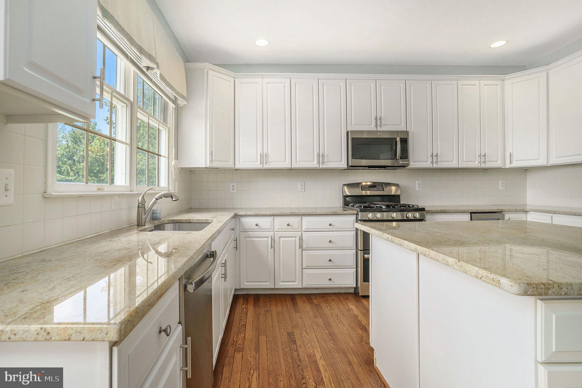 BLUE BELL CC - Residential
