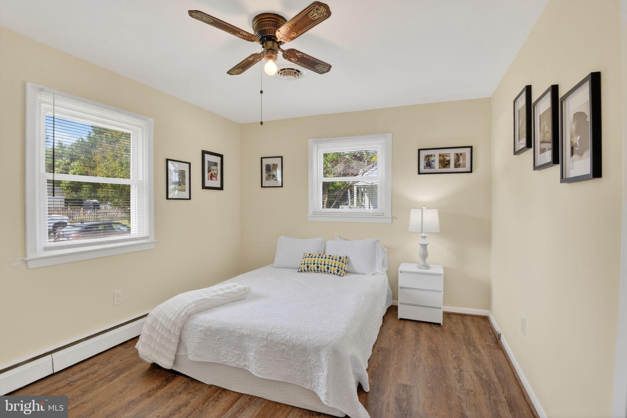 CENTREVILLE HEIGHTS - Residential