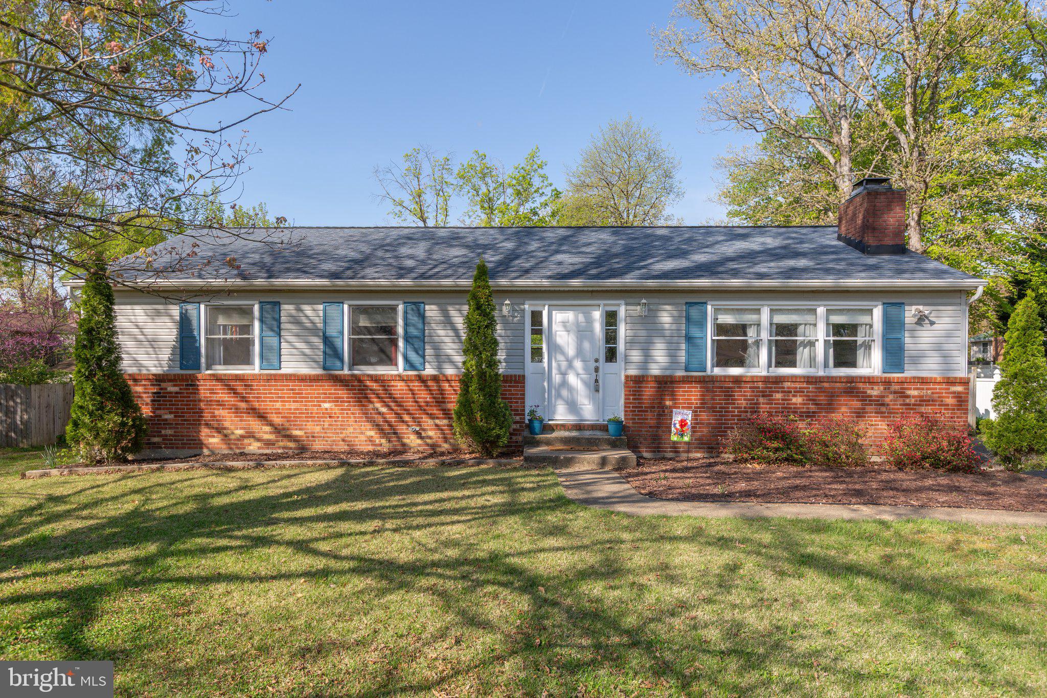 BRIARWOOD ESTATES - Residential