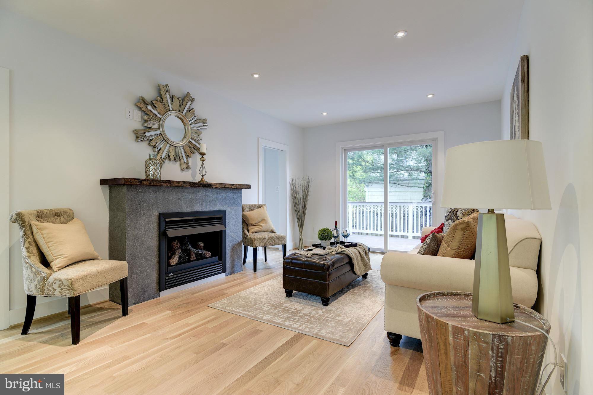 CHEVY CHASE - Residential