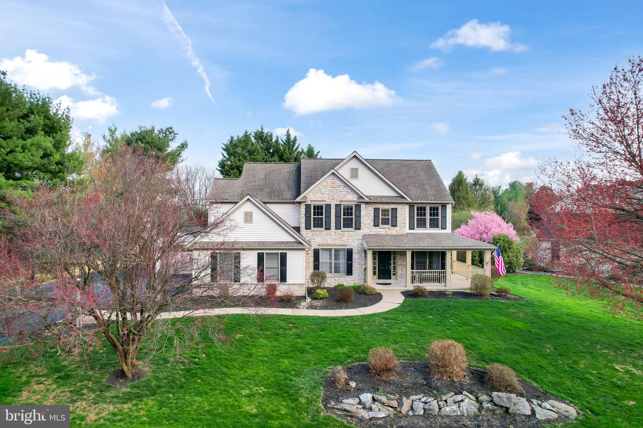 HUNTERS RIDGE - Residential