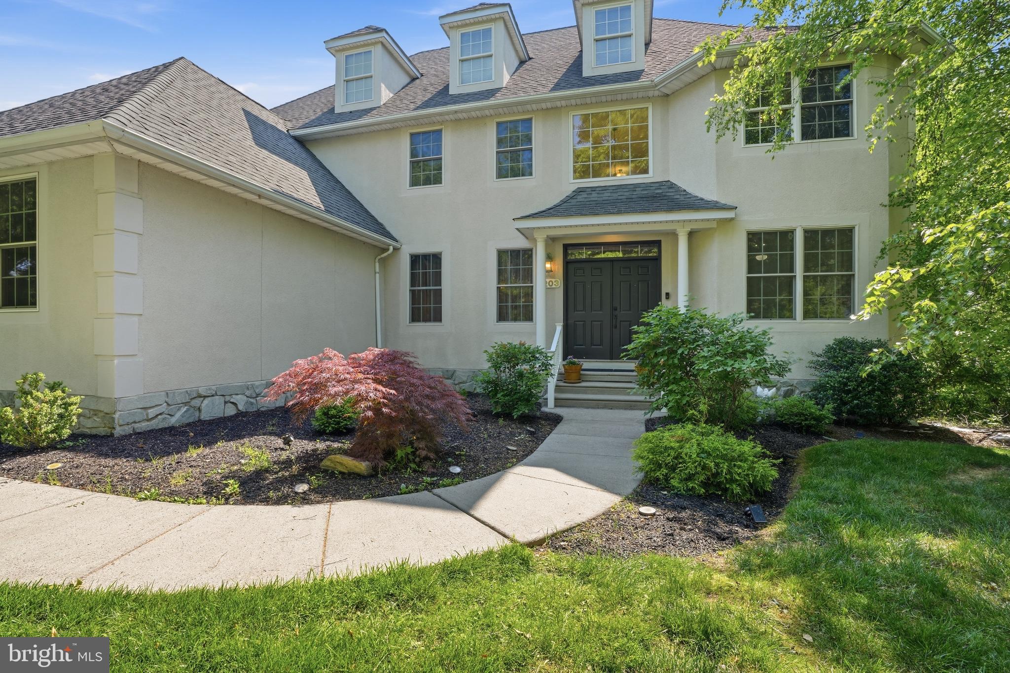 CRESPO ESTATES - Residential