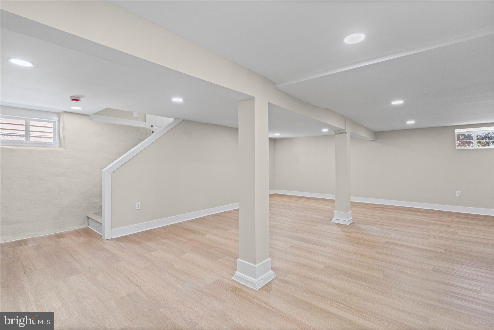 HOWARD PARK - Residential