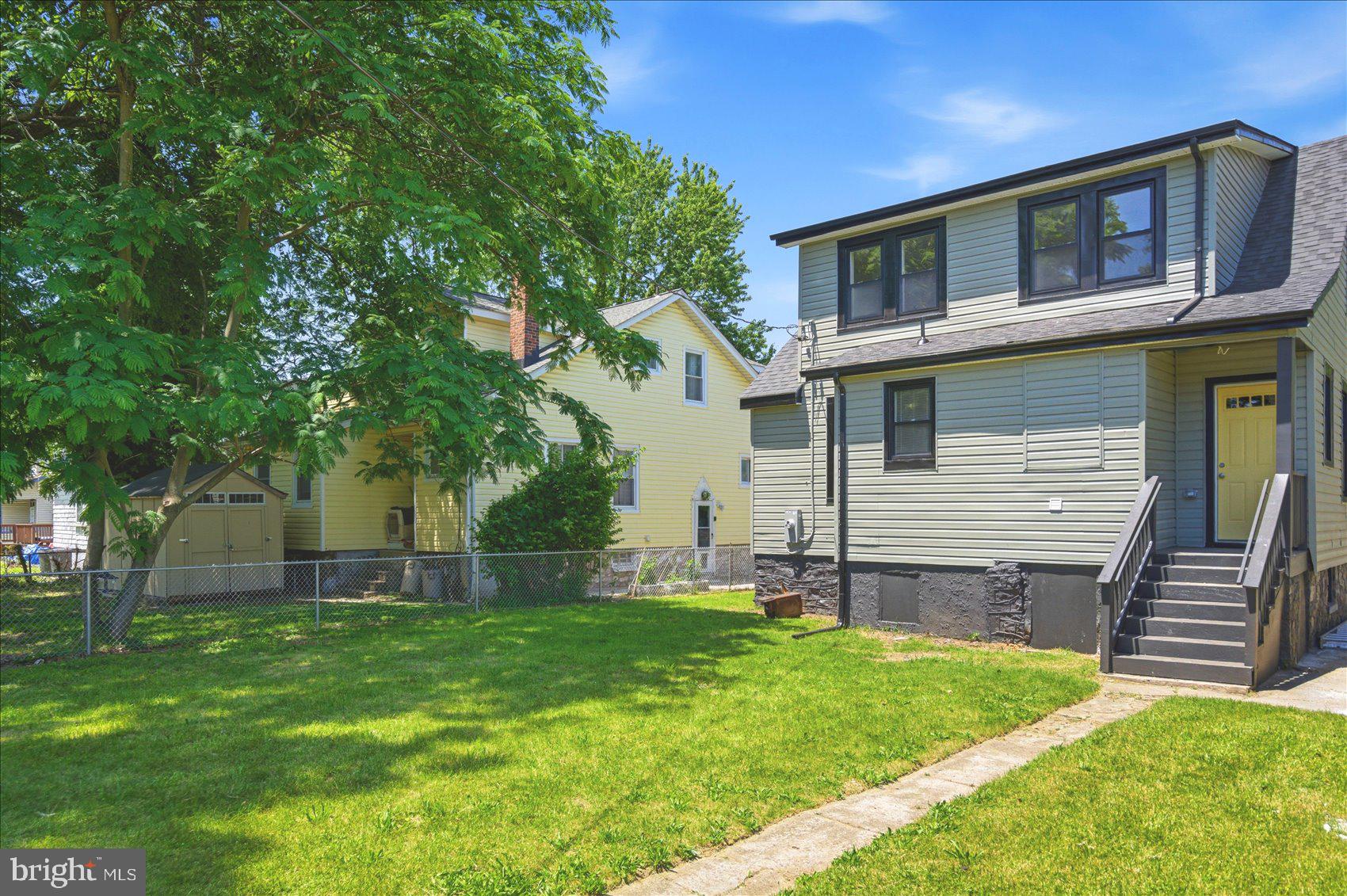 HOWARD PARK - Residential