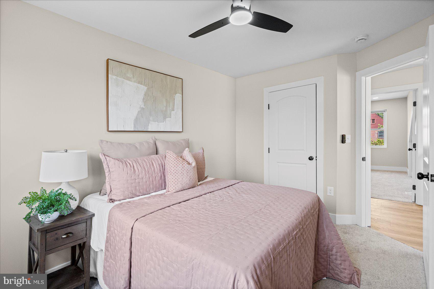 HOWARD PARK - Residential