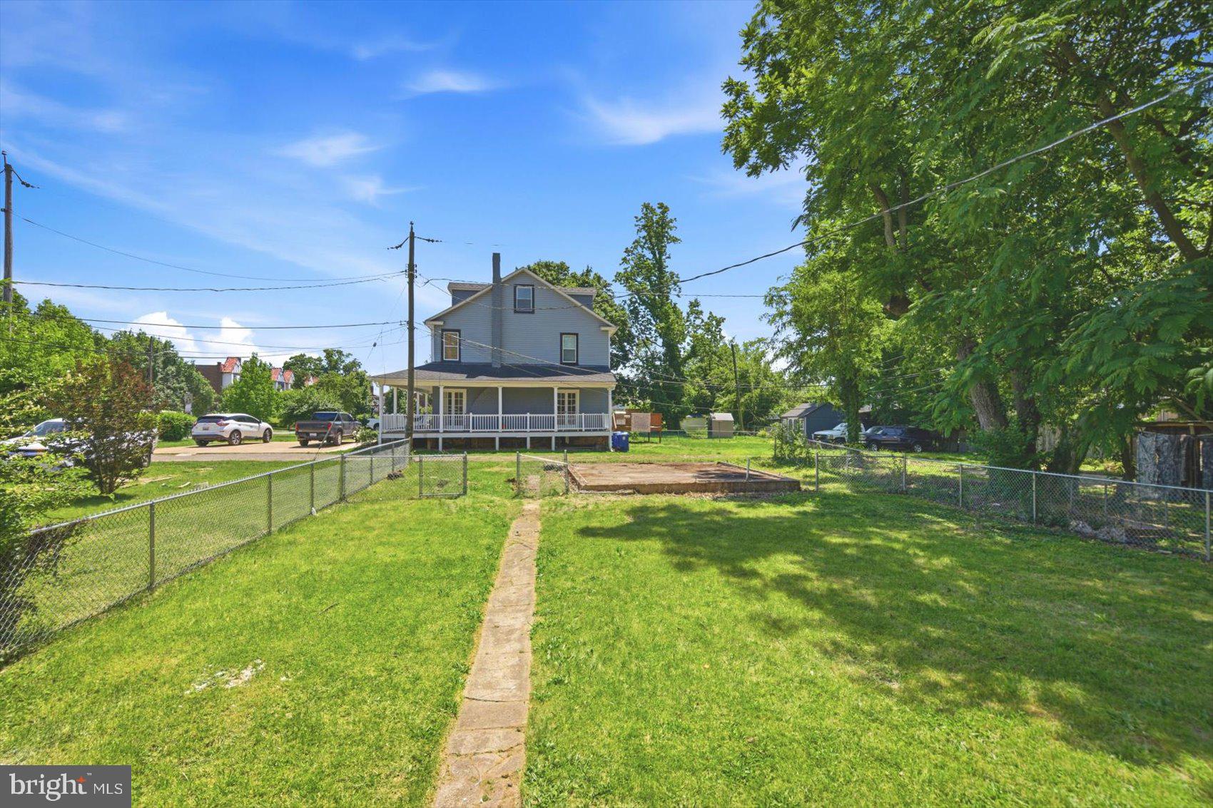 HOWARD PARK - Residential