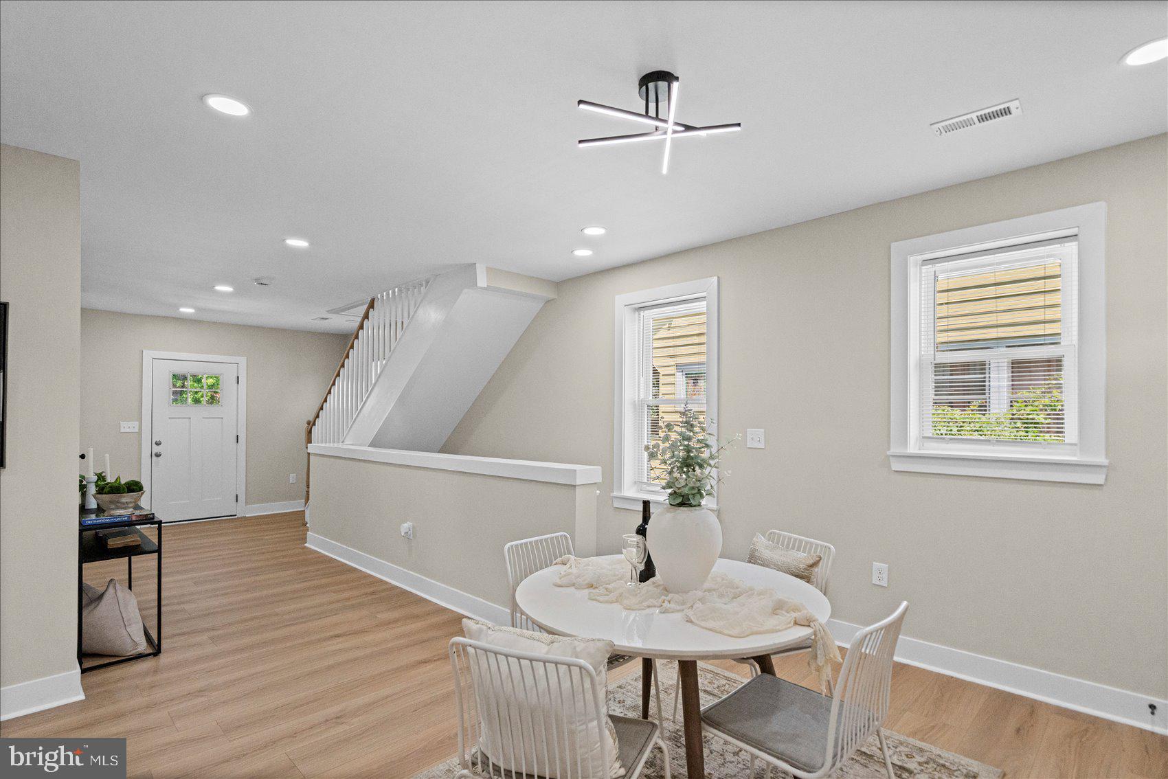 HOWARD PARK - Residential
