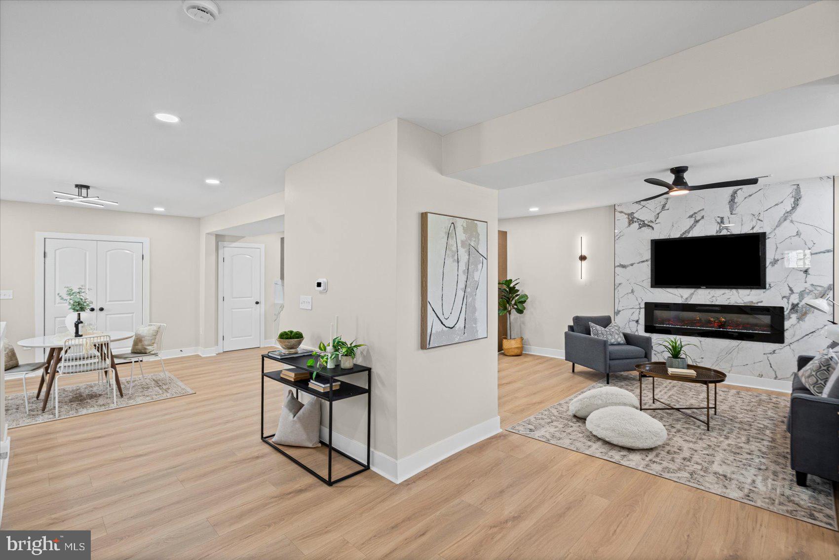 HOWARD PARK - Residential