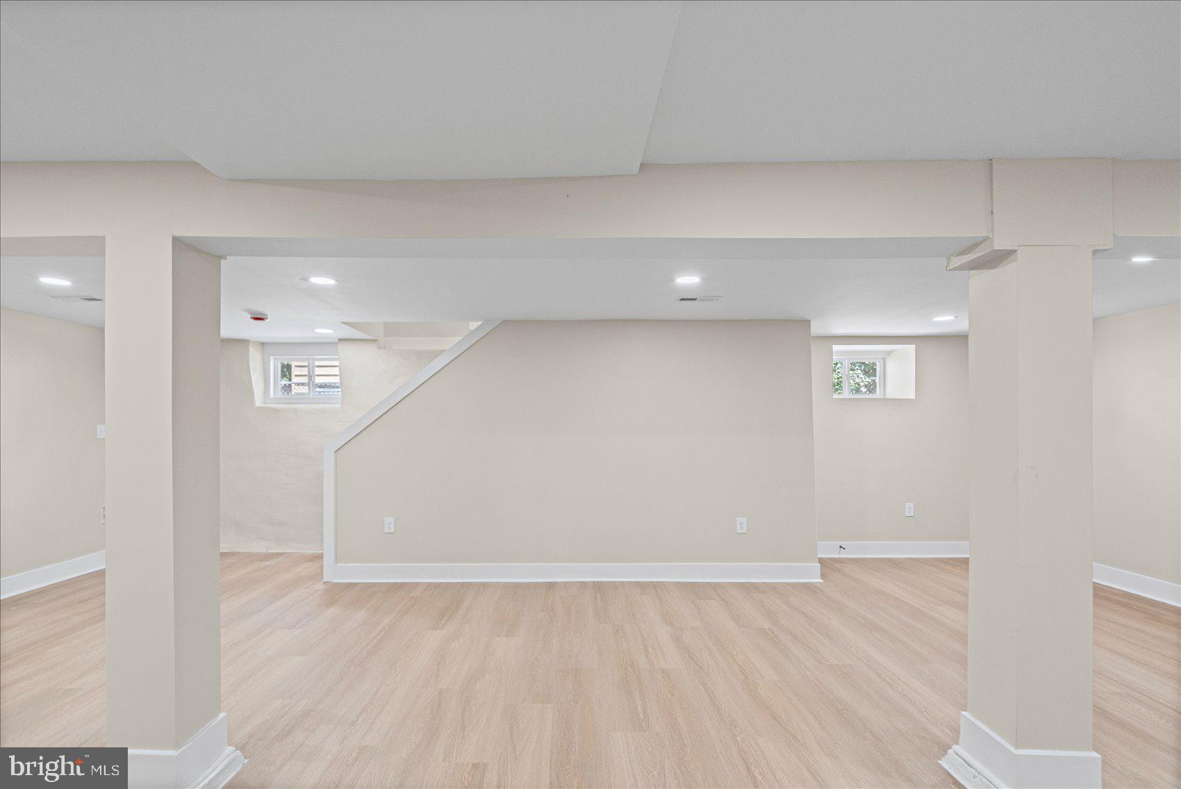 HOWARD PARK - Residential