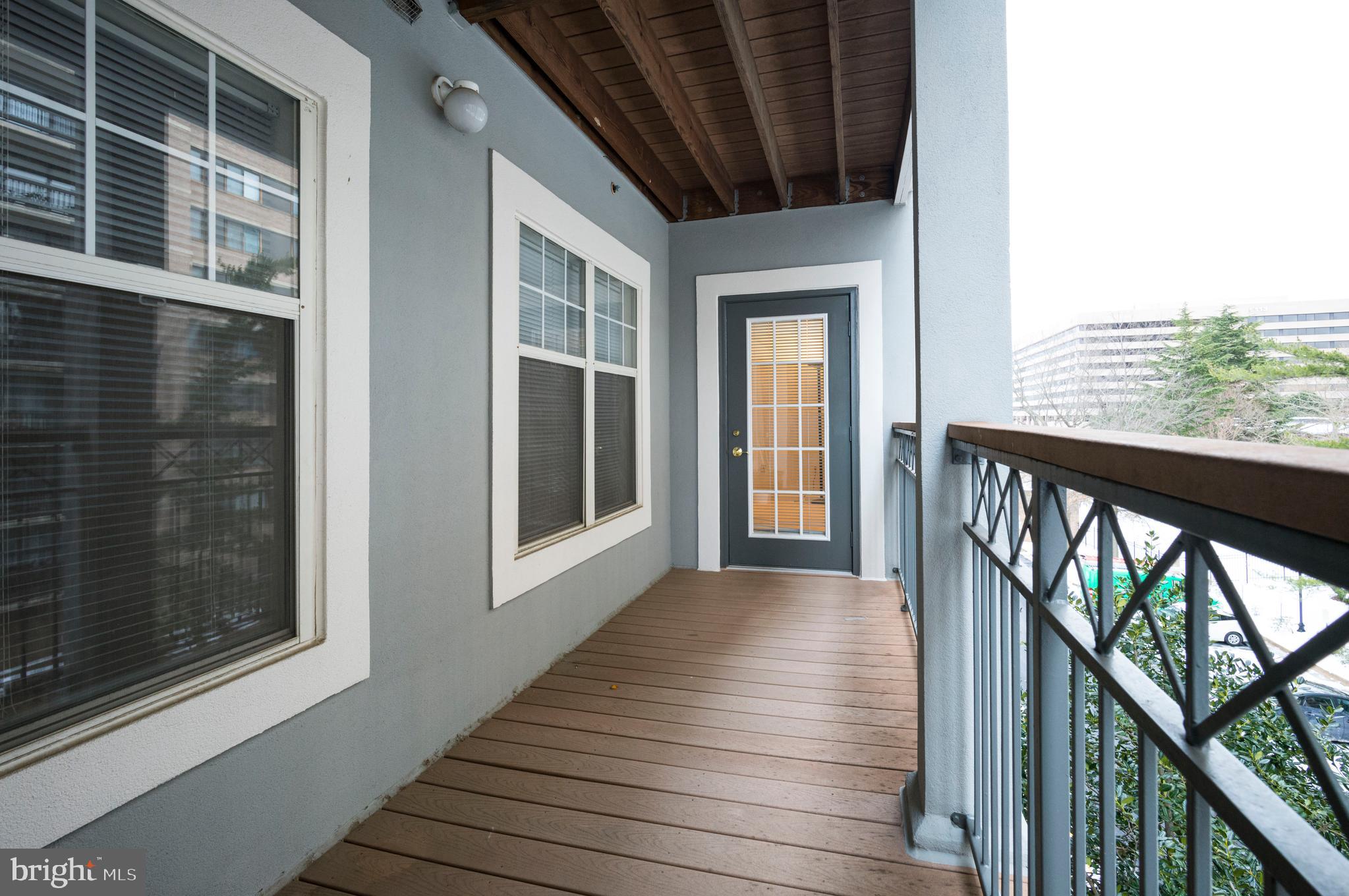 SAVOY PARK CONDOMINIUMS - Residential
