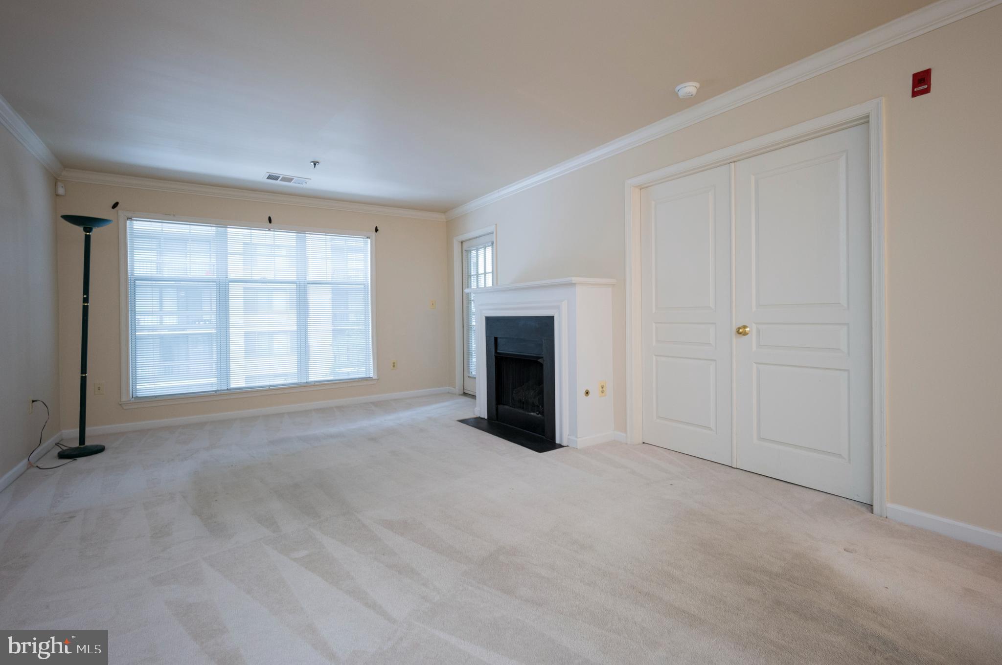 SAVOY PARK CONDOMINIUMS - Residential