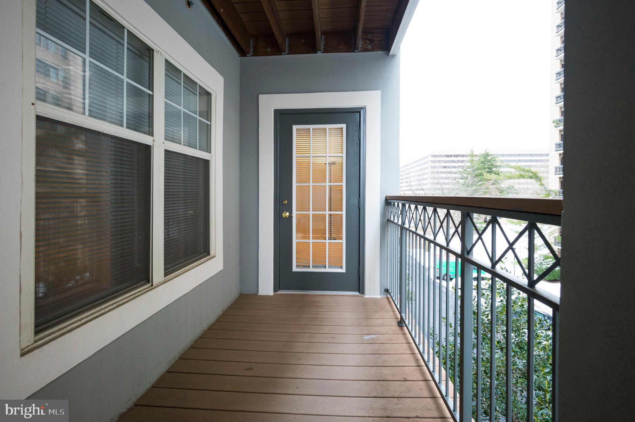 SAVOY PARK CONDOMINIUMS - Residential