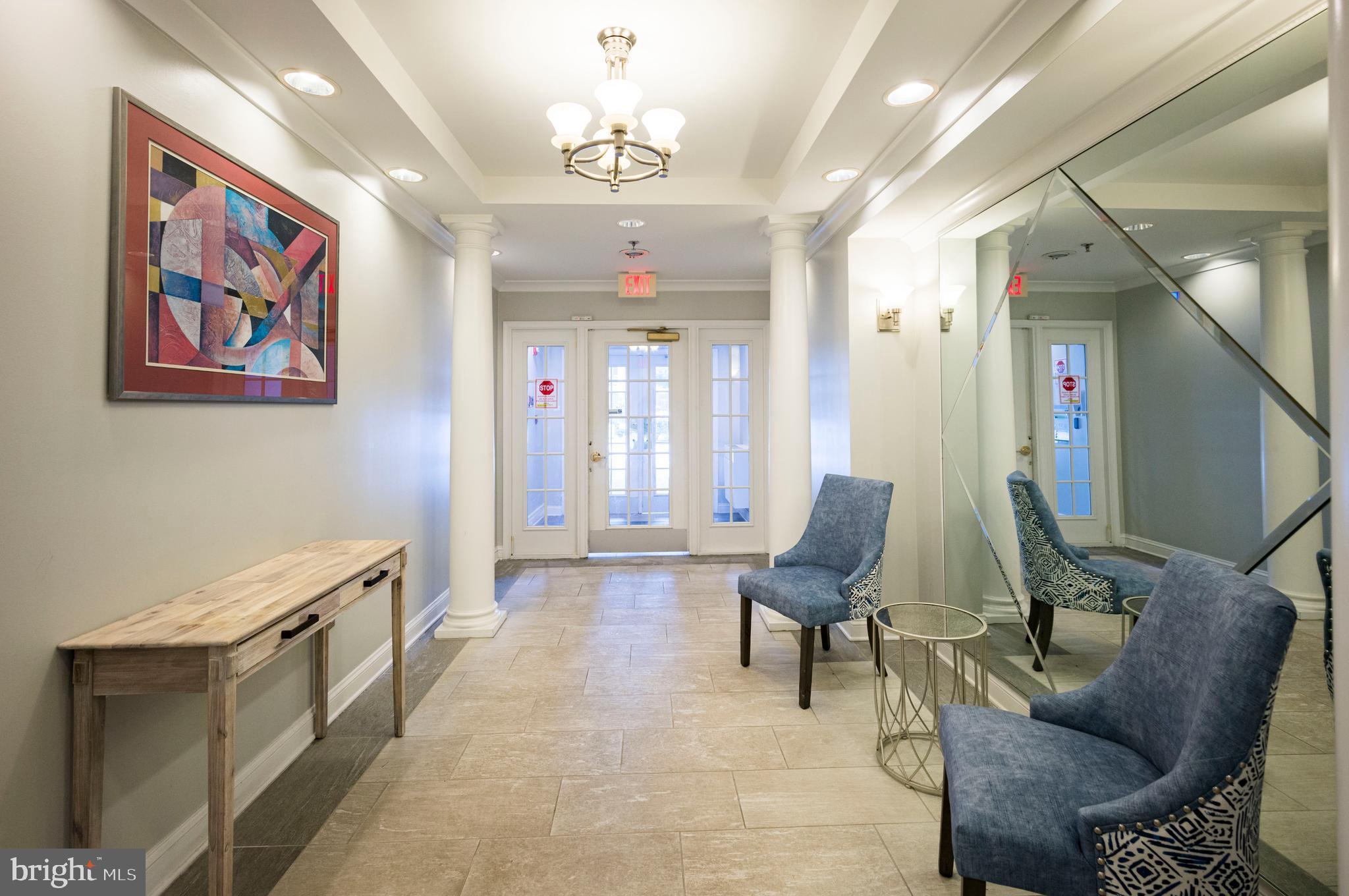 SAVOY PARK CONDOMINIUMS - Residential