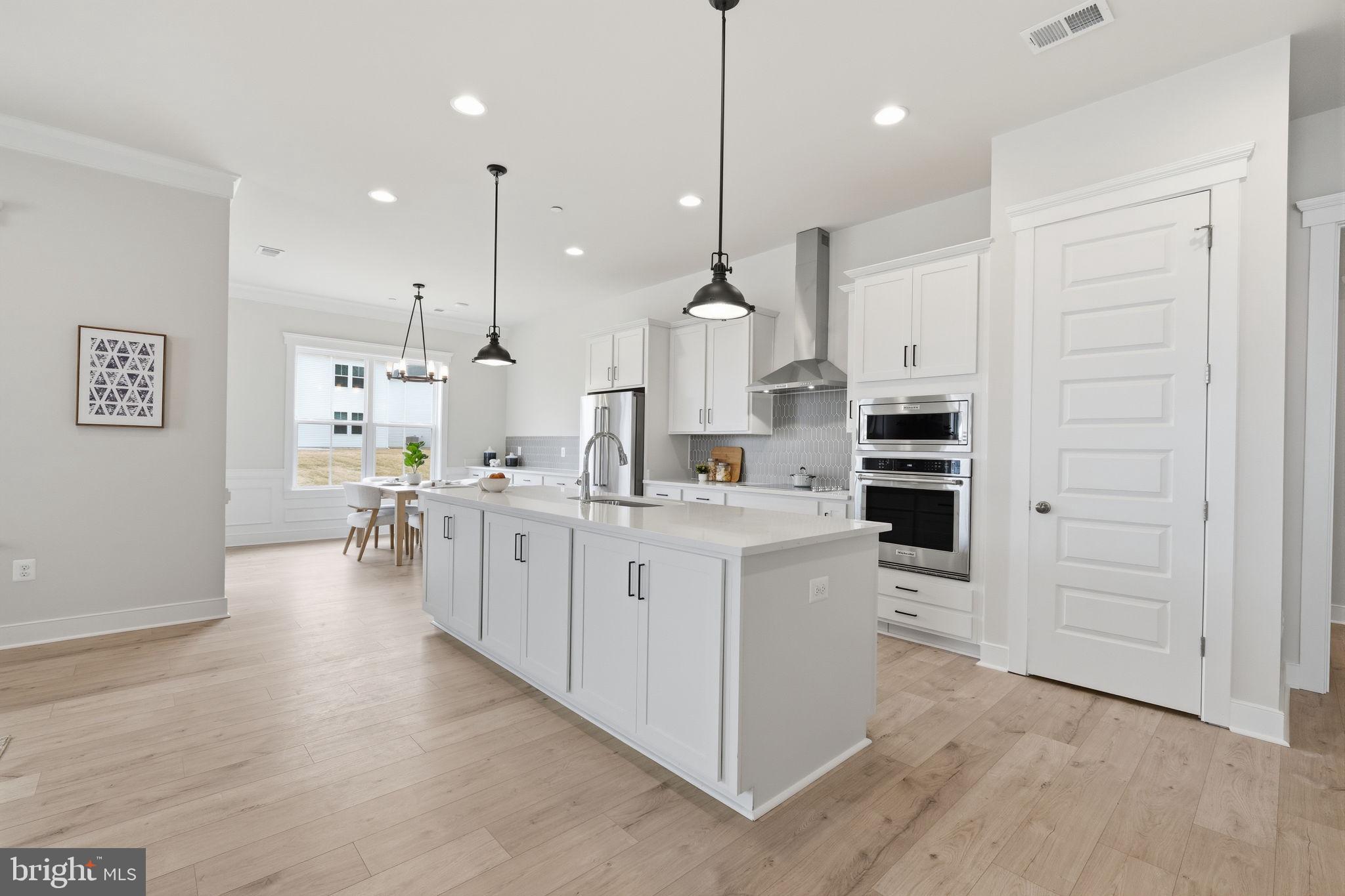 LAKESIDE AT TRAPPE - Residential