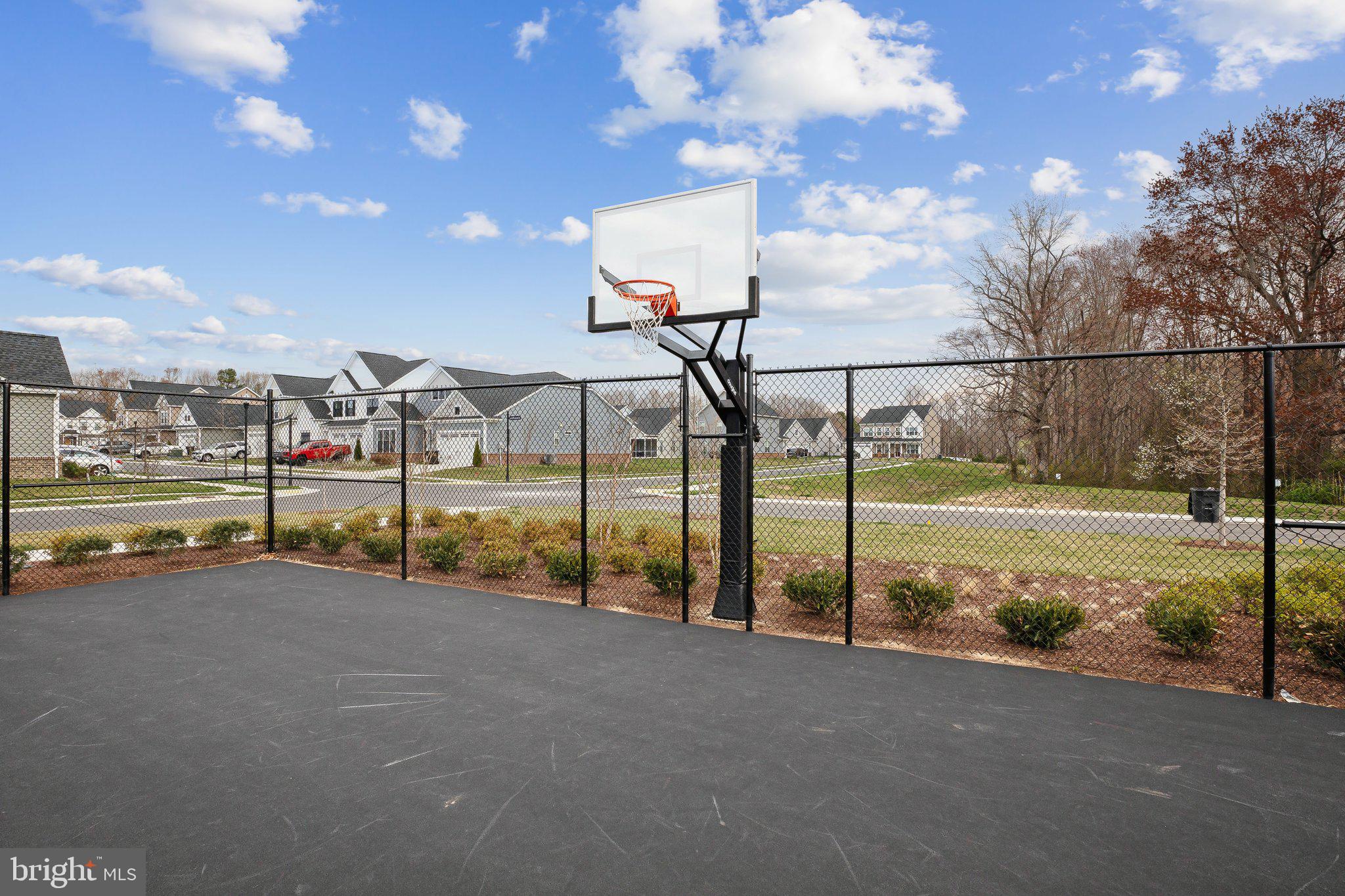 LAKESIDE AT TRAPPE - Residential