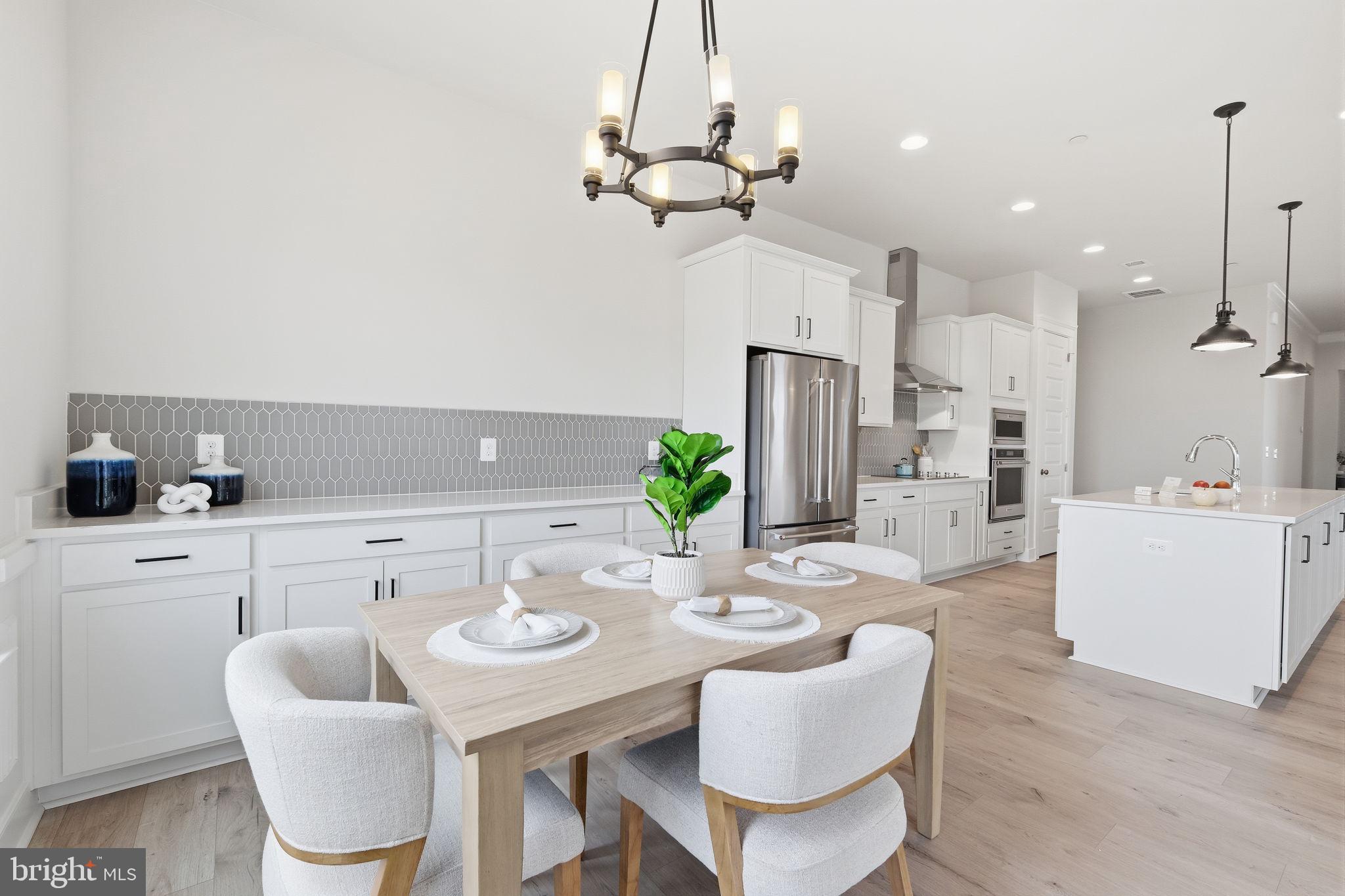 LAKESIDE AT TRAPPE - Residential