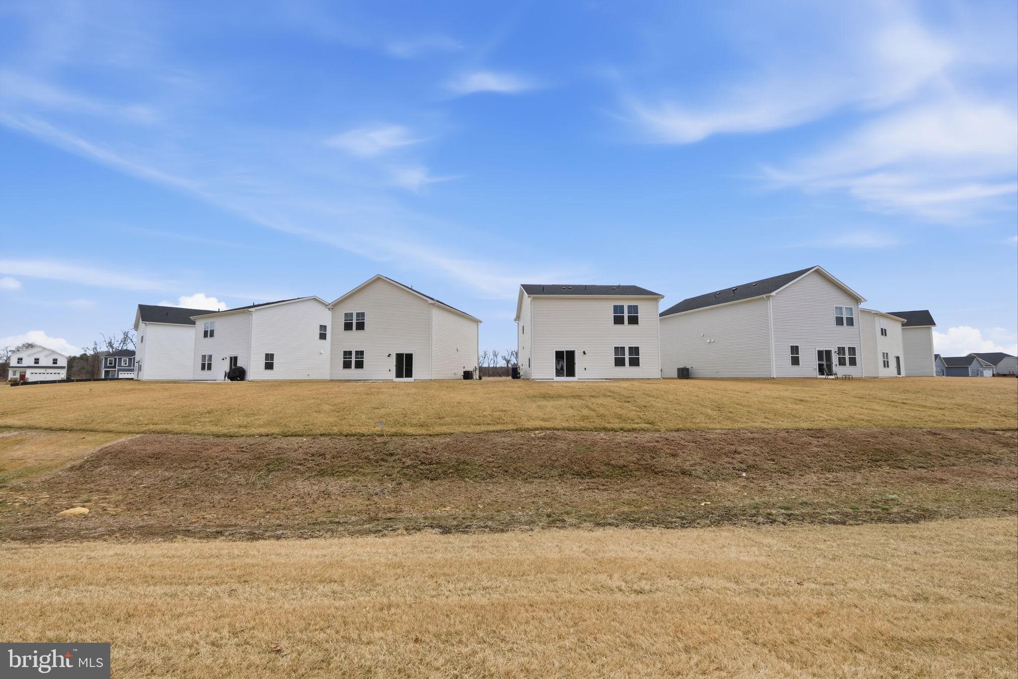 LAKESIDE AT TRAPPE - Residential
