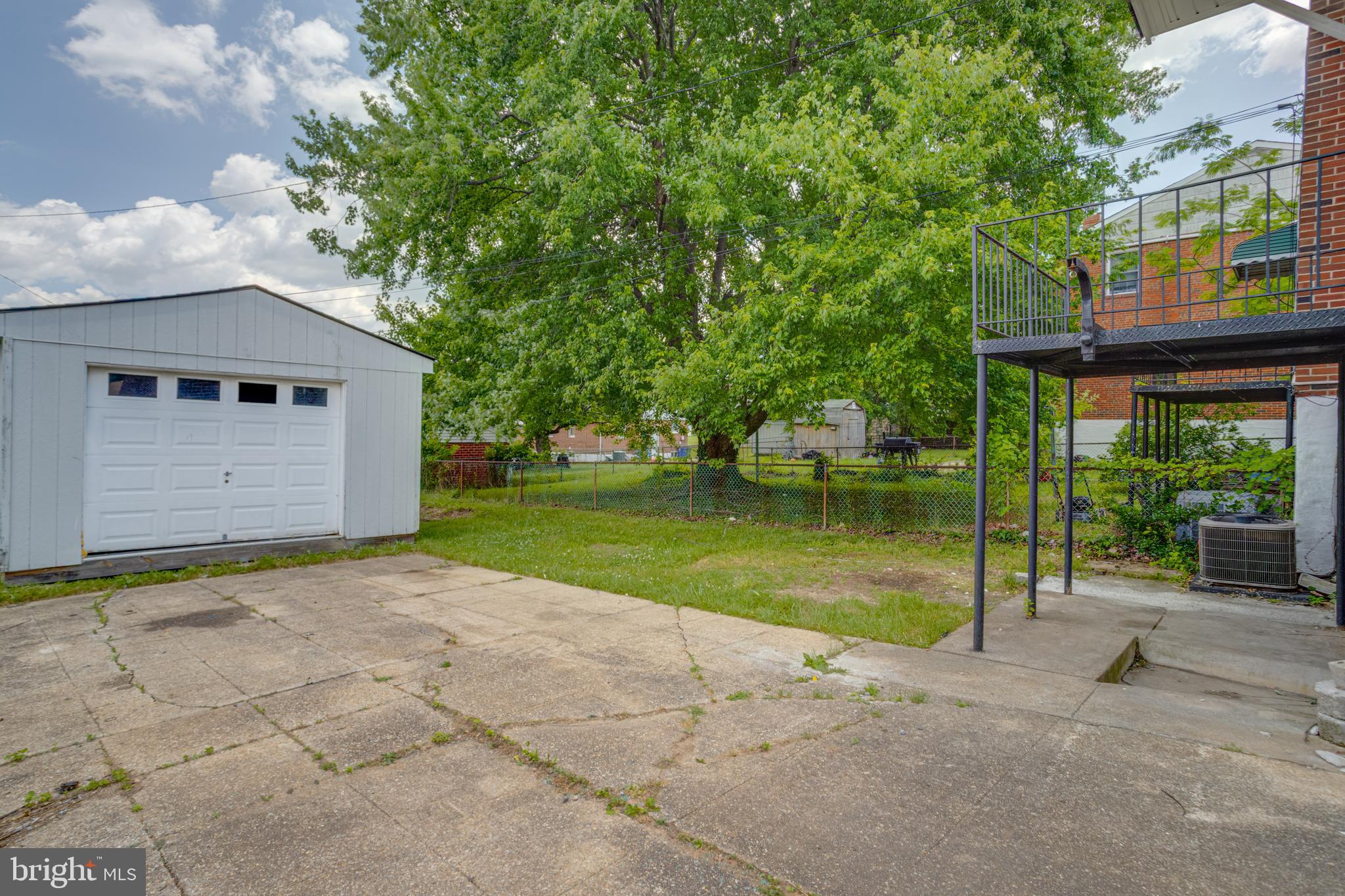 GARDENVILLE - Residential