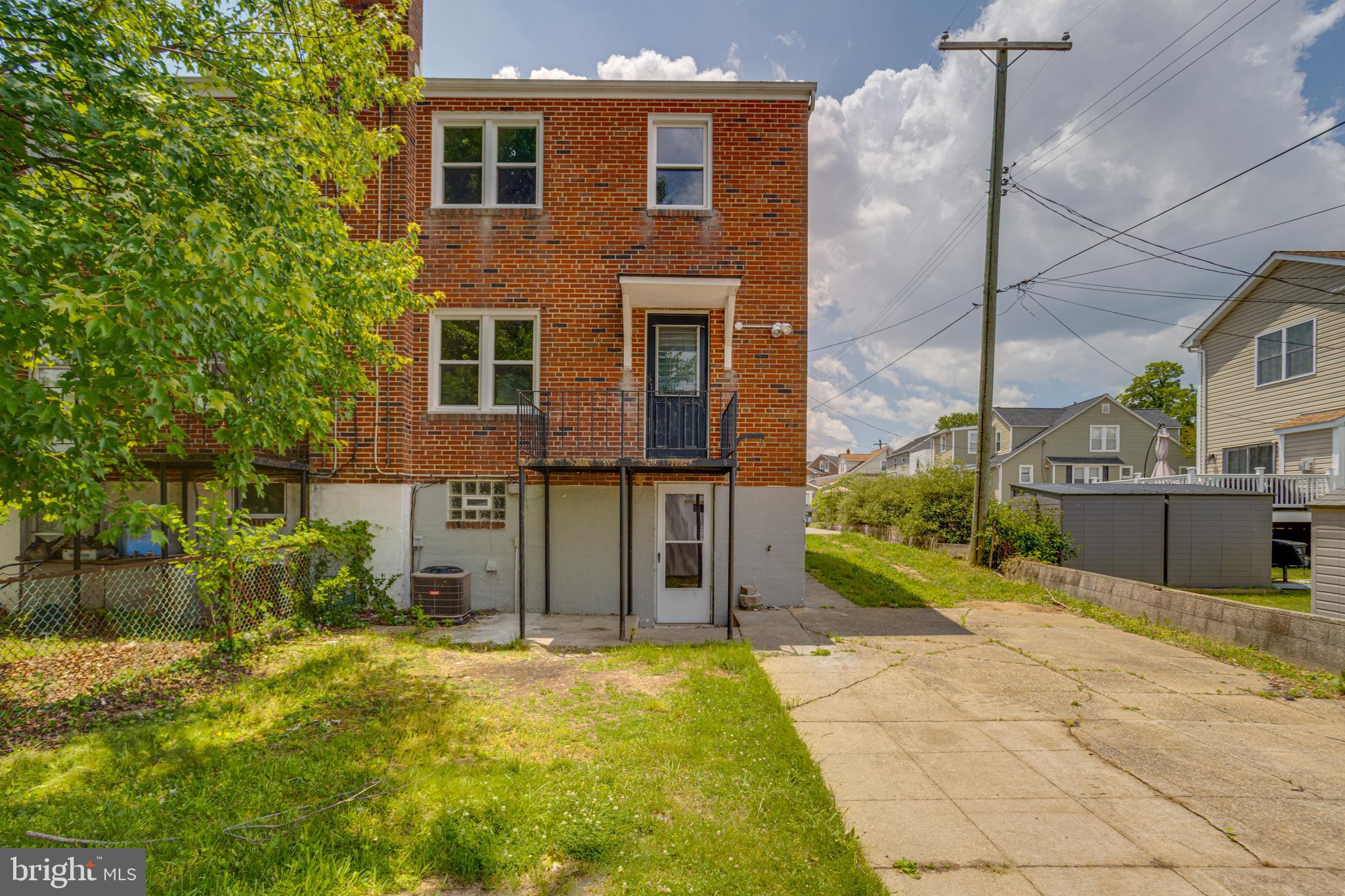 GARDENVILLE - Residential