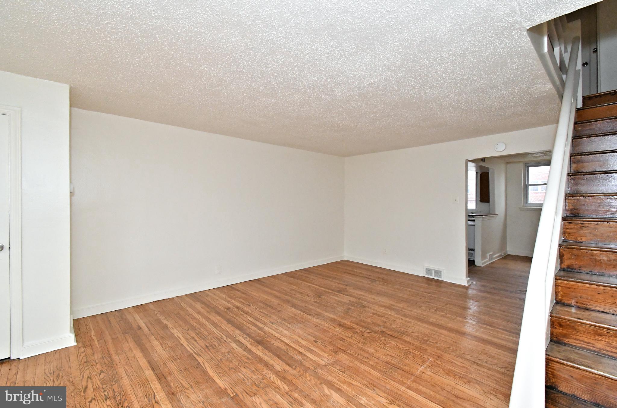 WEST OAK LANE - Residential