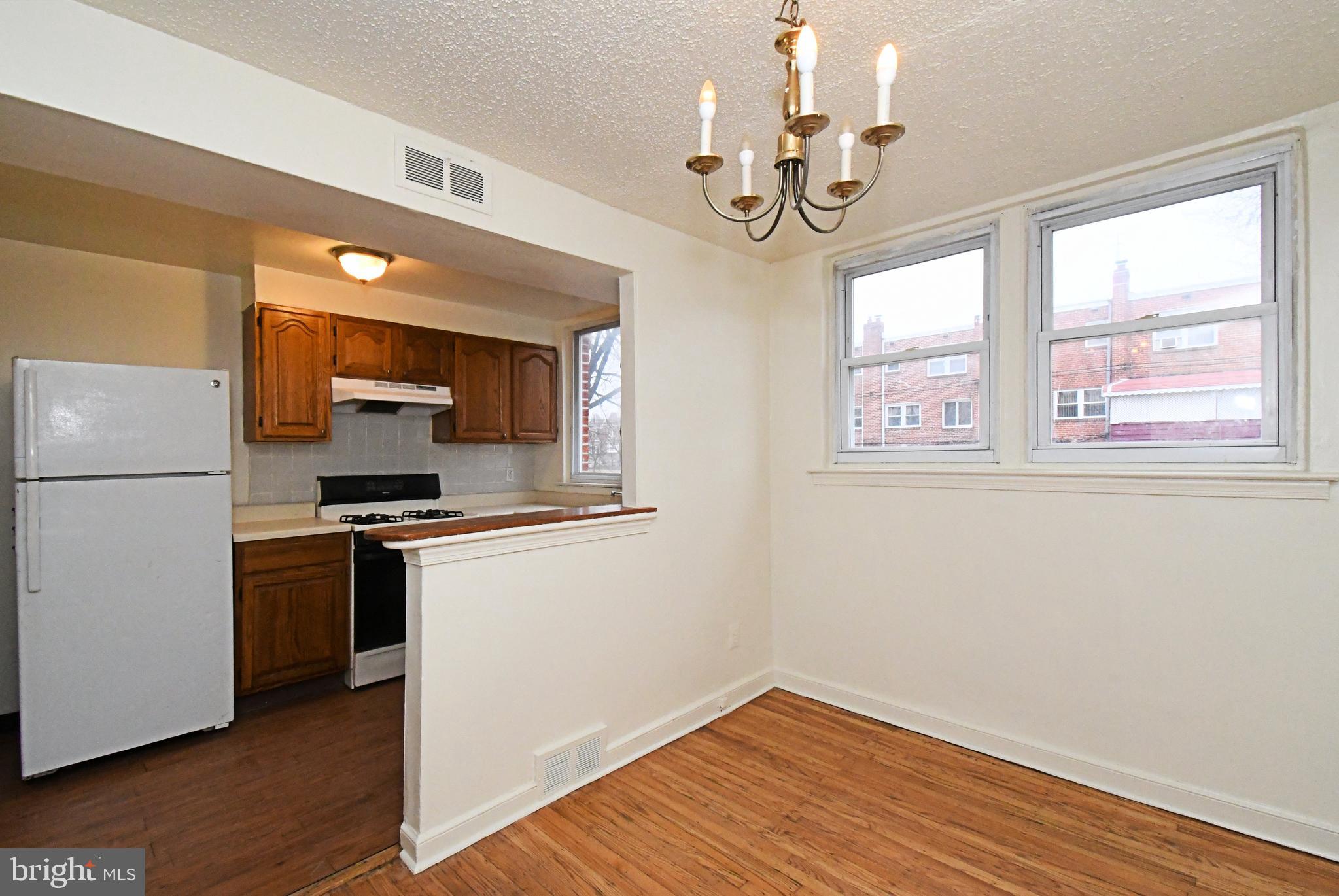 WEST OAK LANE - Residential