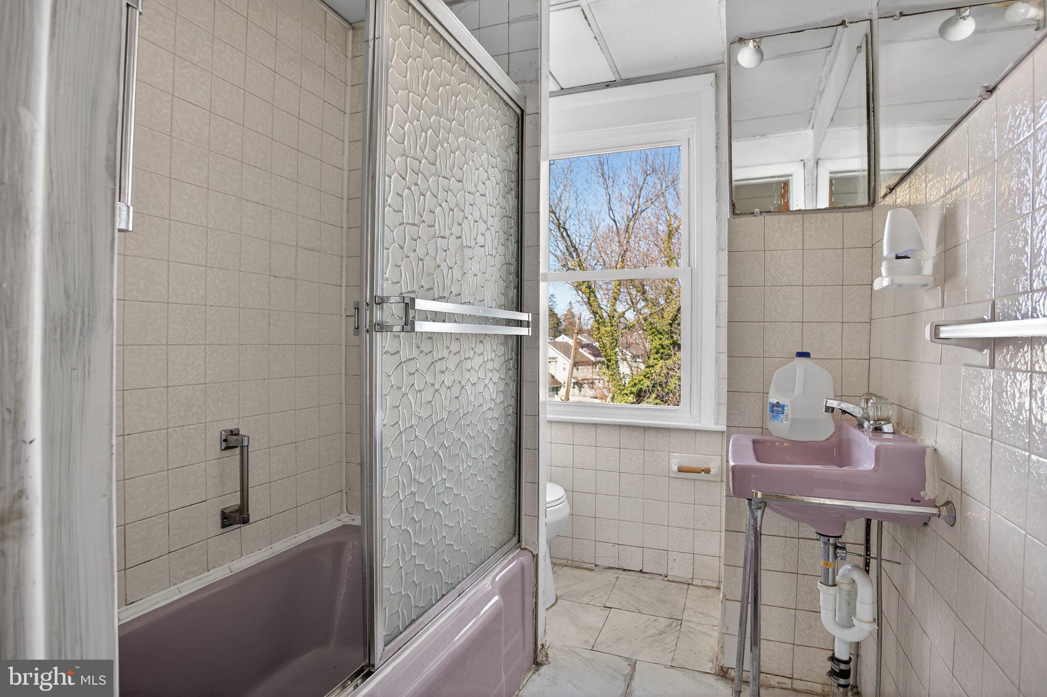 RIDLEY PARK - Residential