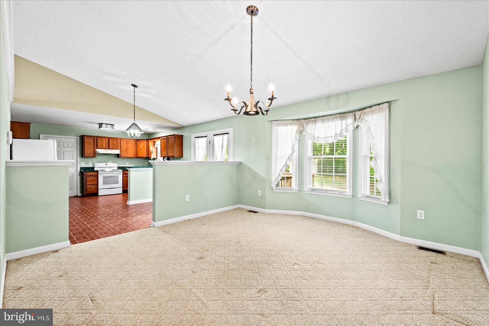 MAURY HEIGHTS - Residential