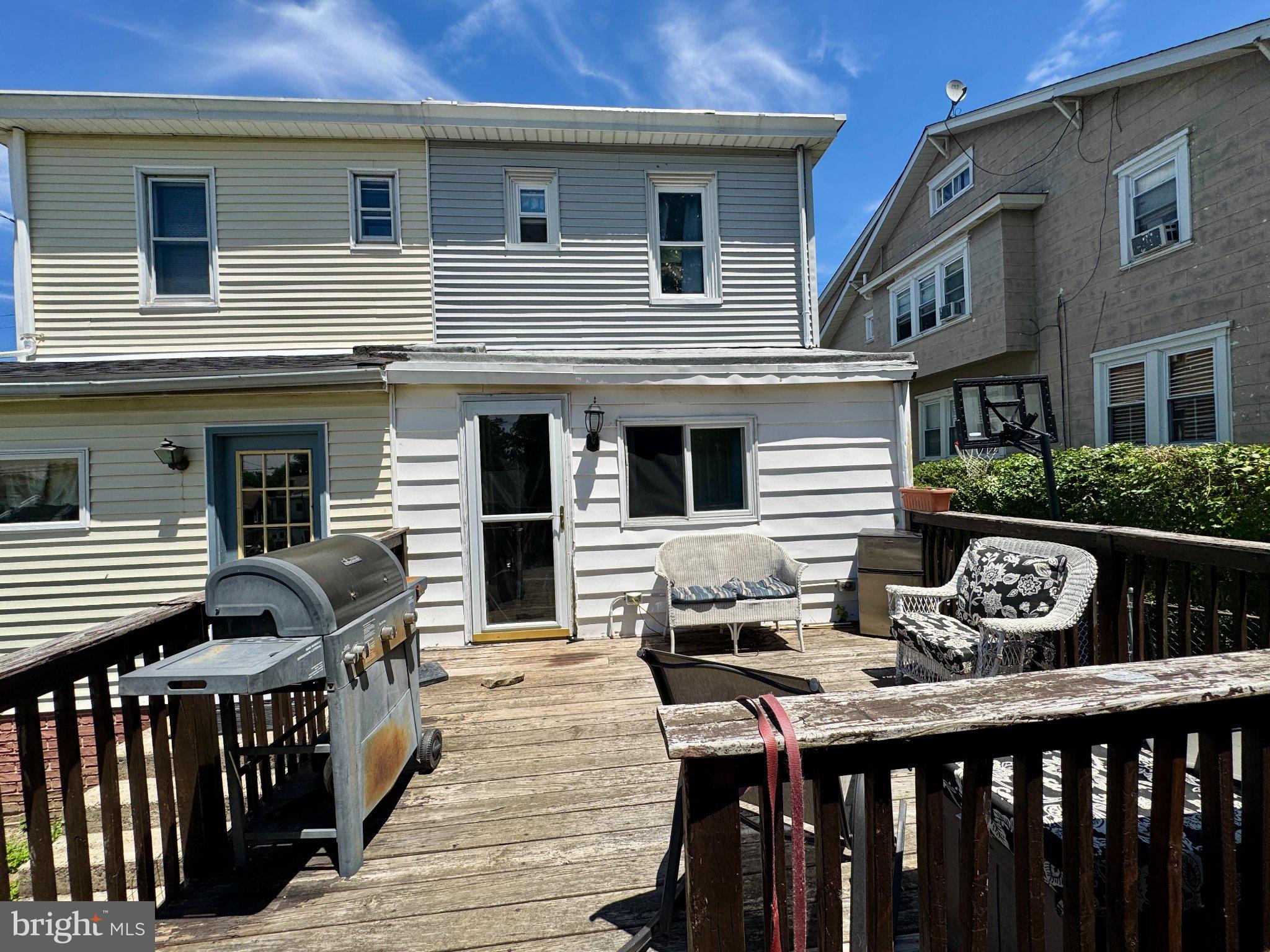 CHELTENHAM VIL - Residential