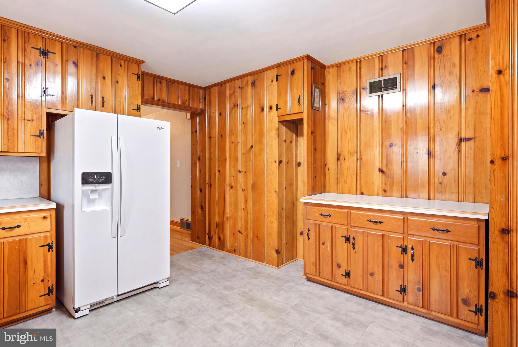 STRONGS ADDITION - Residential