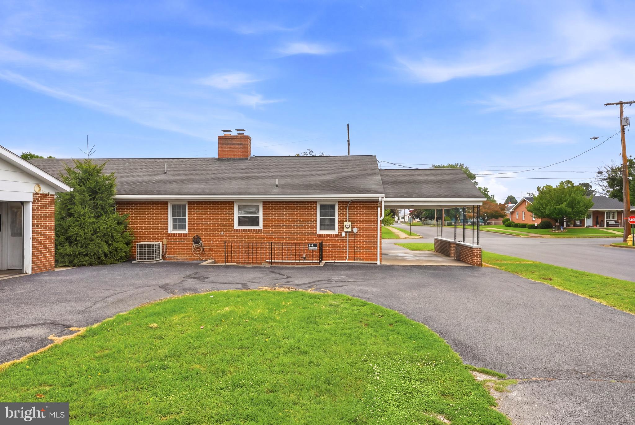 STRONGS ADDITION - Residential