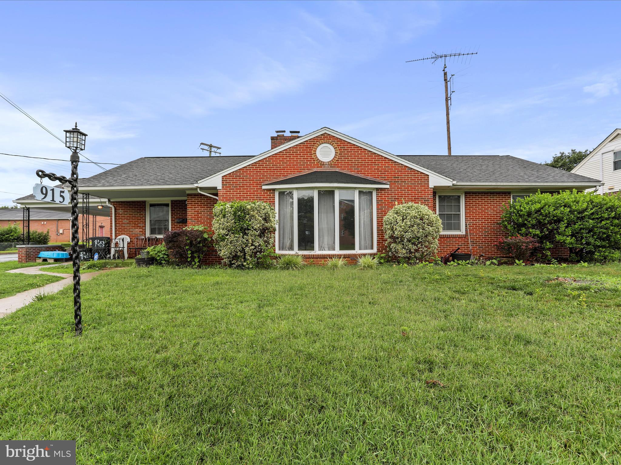 STRONGS ADDITION - Residential