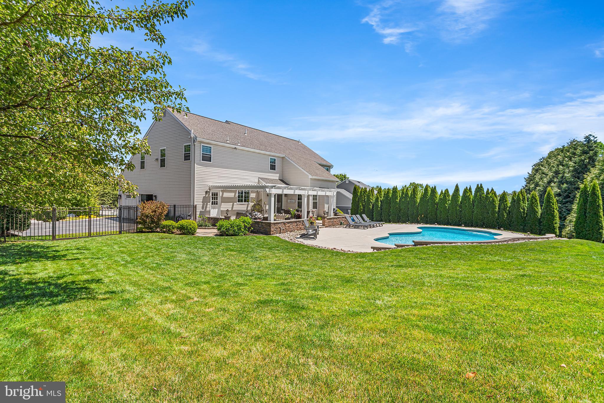 WINDMILL CREEK I - Residential